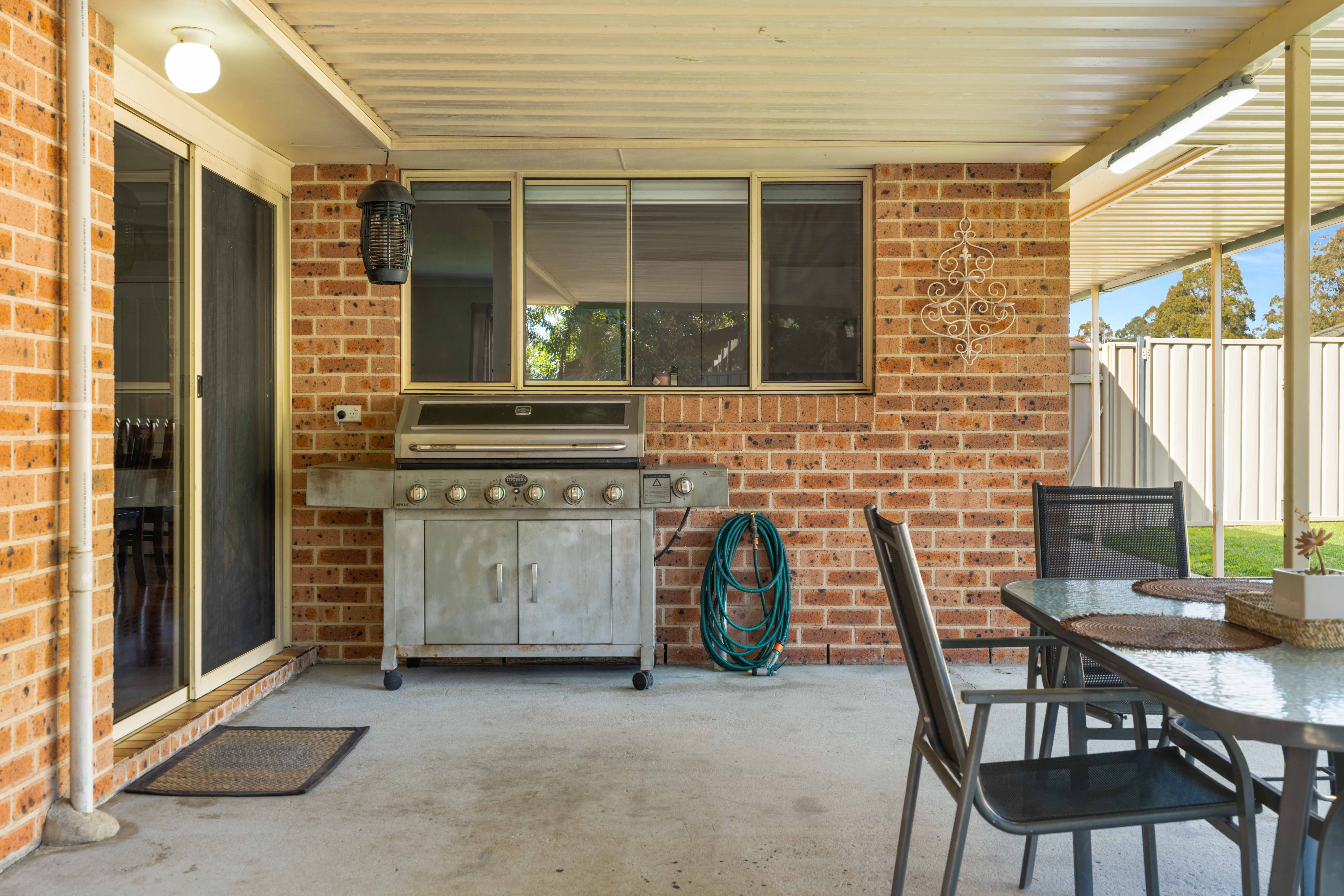 12 Hermes Crescent — photo 18 of 26