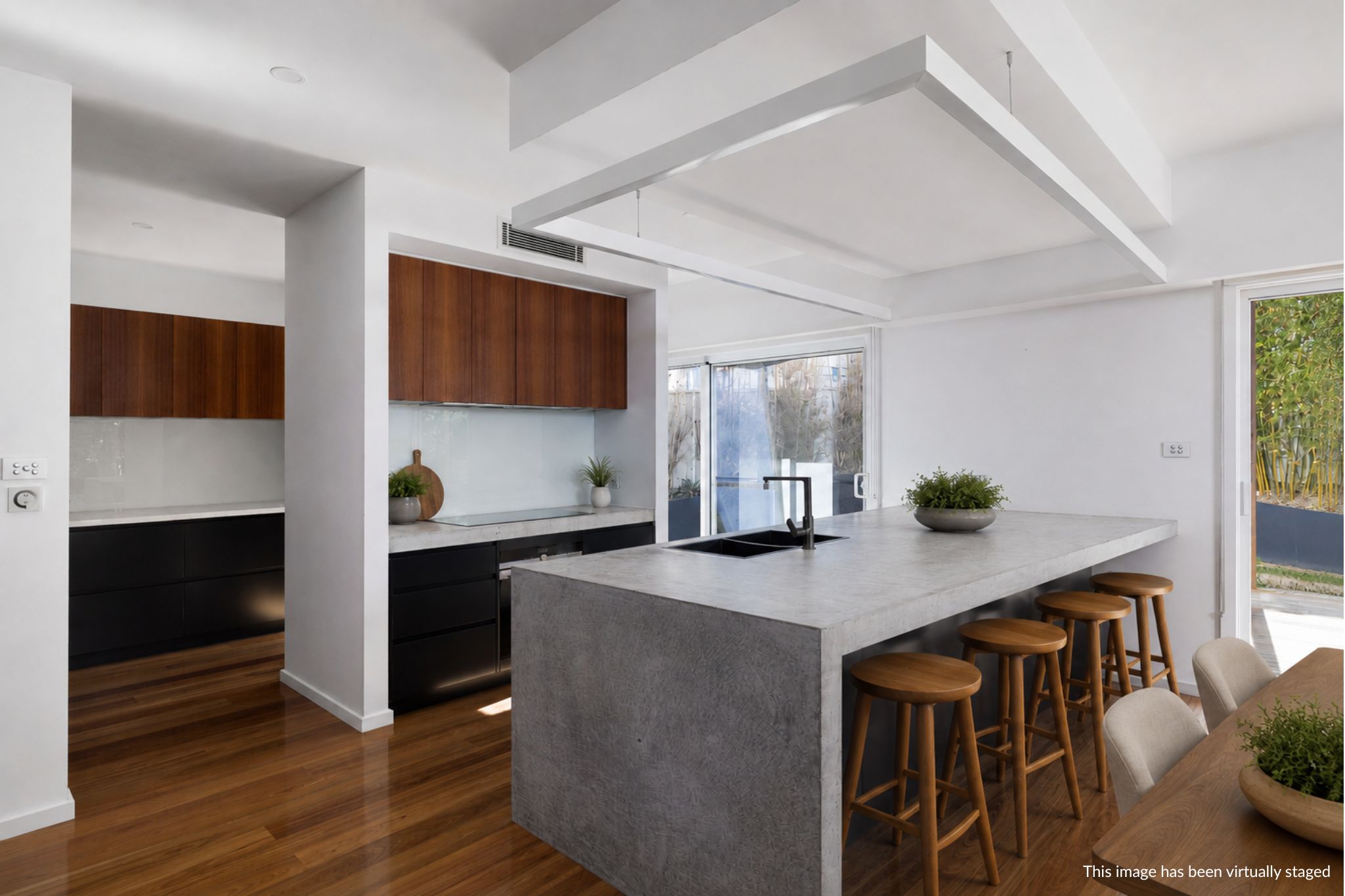 37 Irene Crescent — photo 9 of 24