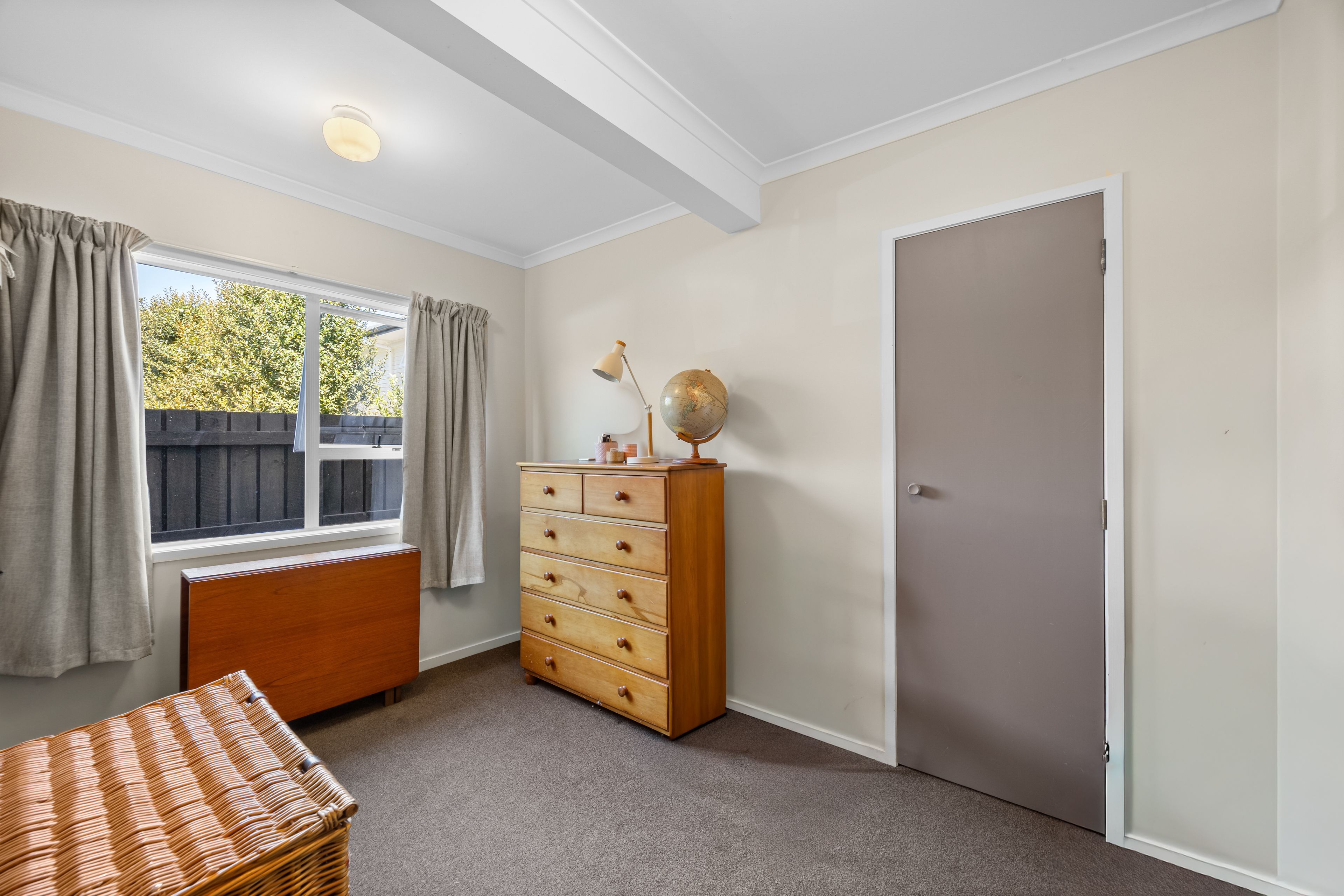 9 Stokes Avenue, Te Atatu Peninsula, Waitakere City