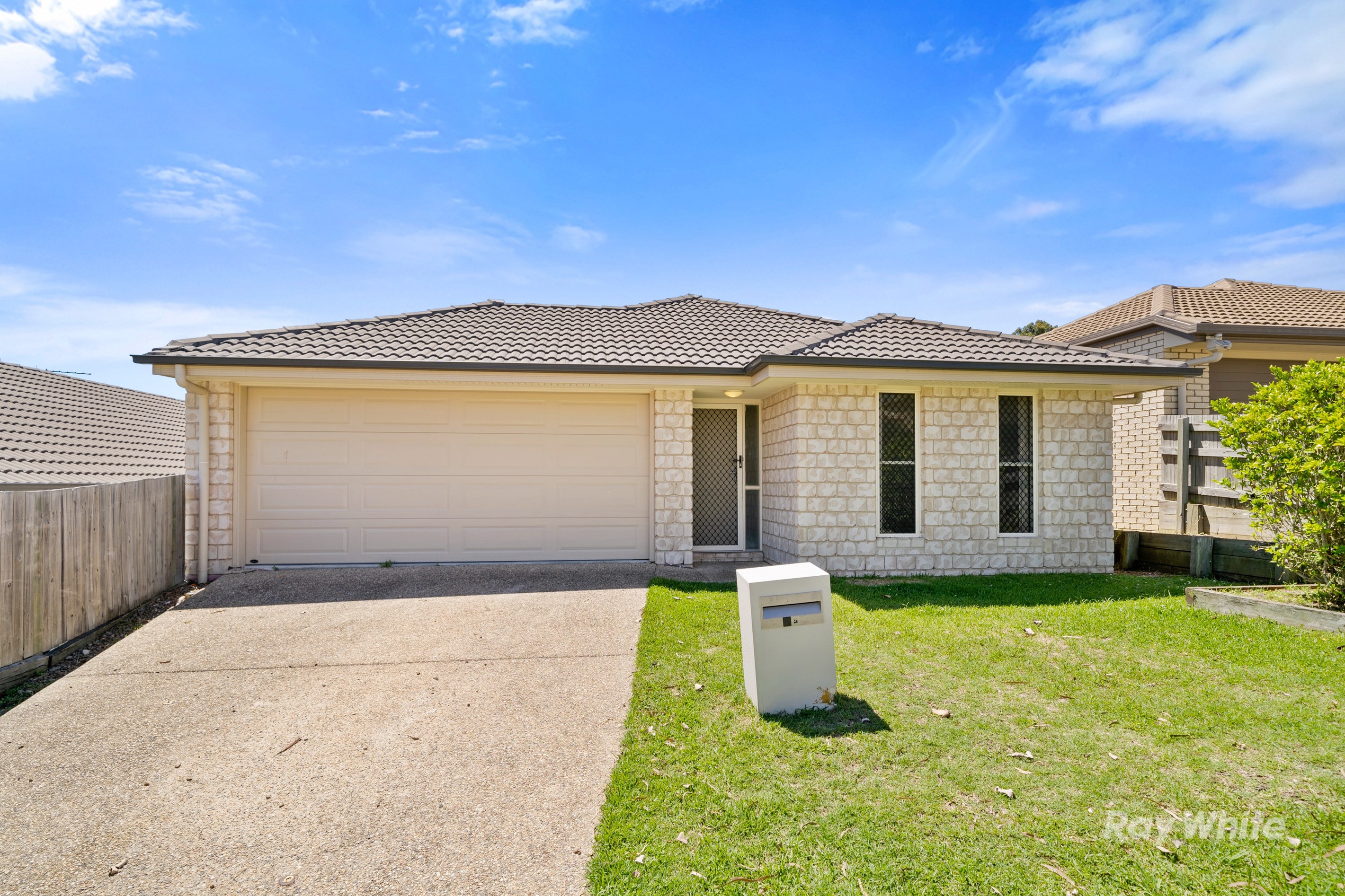 21 Daisy Street, Springfield Lakes, QLD 4300
