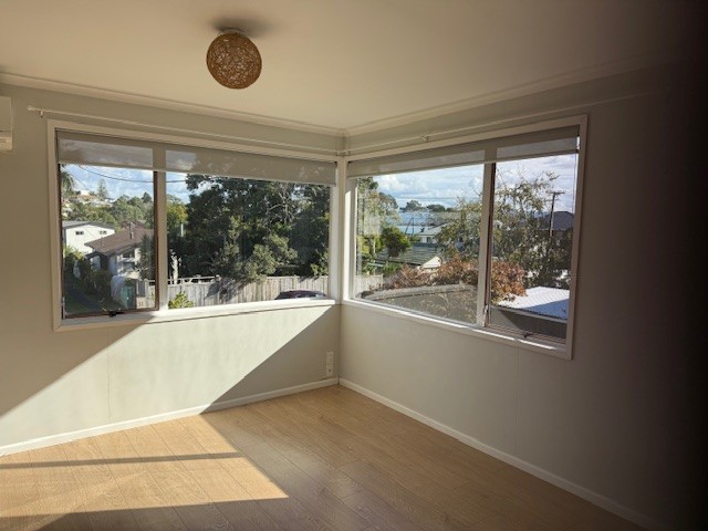 1/32 Teal Crescent, Beach Haven, North Shore City