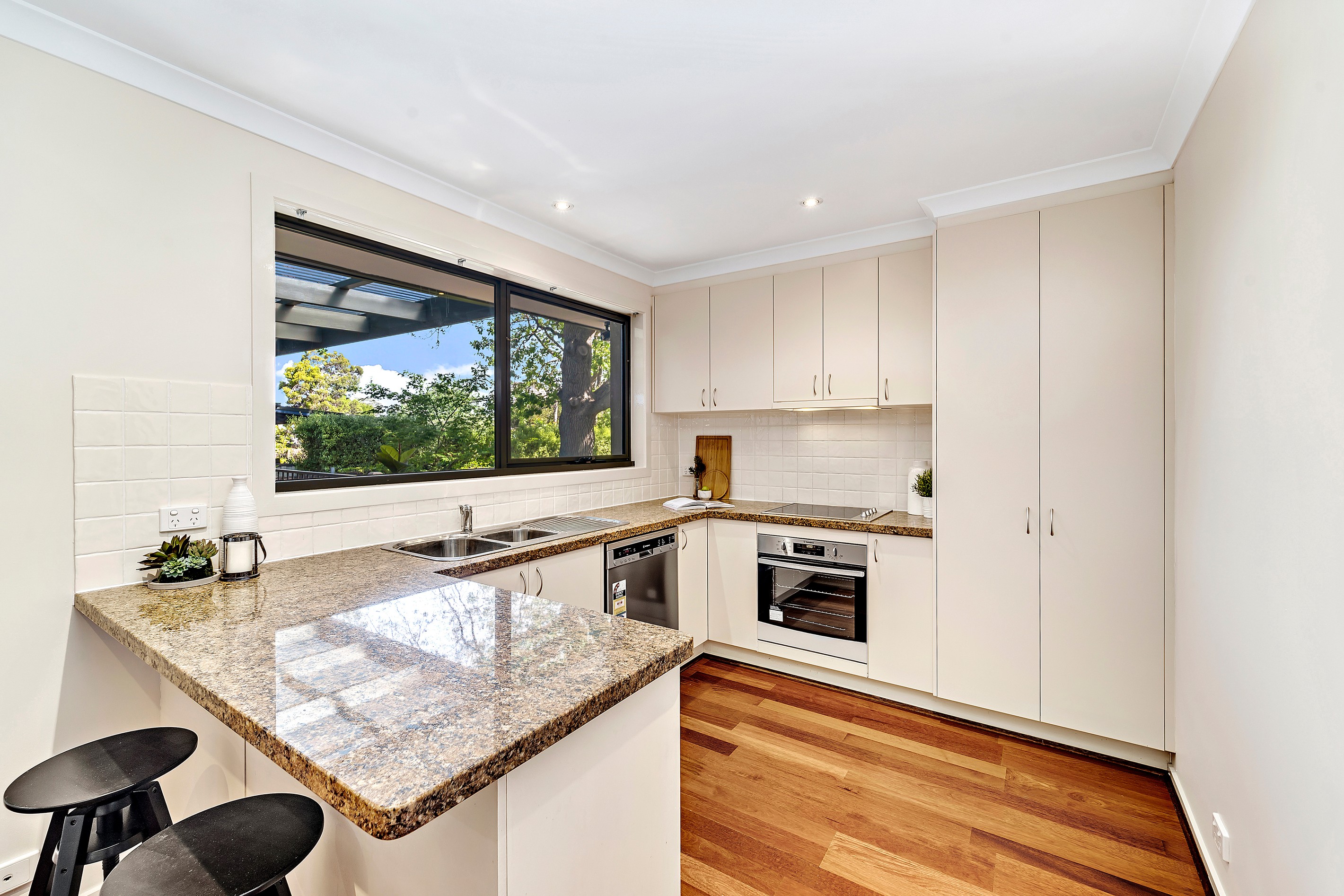 19 Bisdee Street, Hughes, ACT 2605