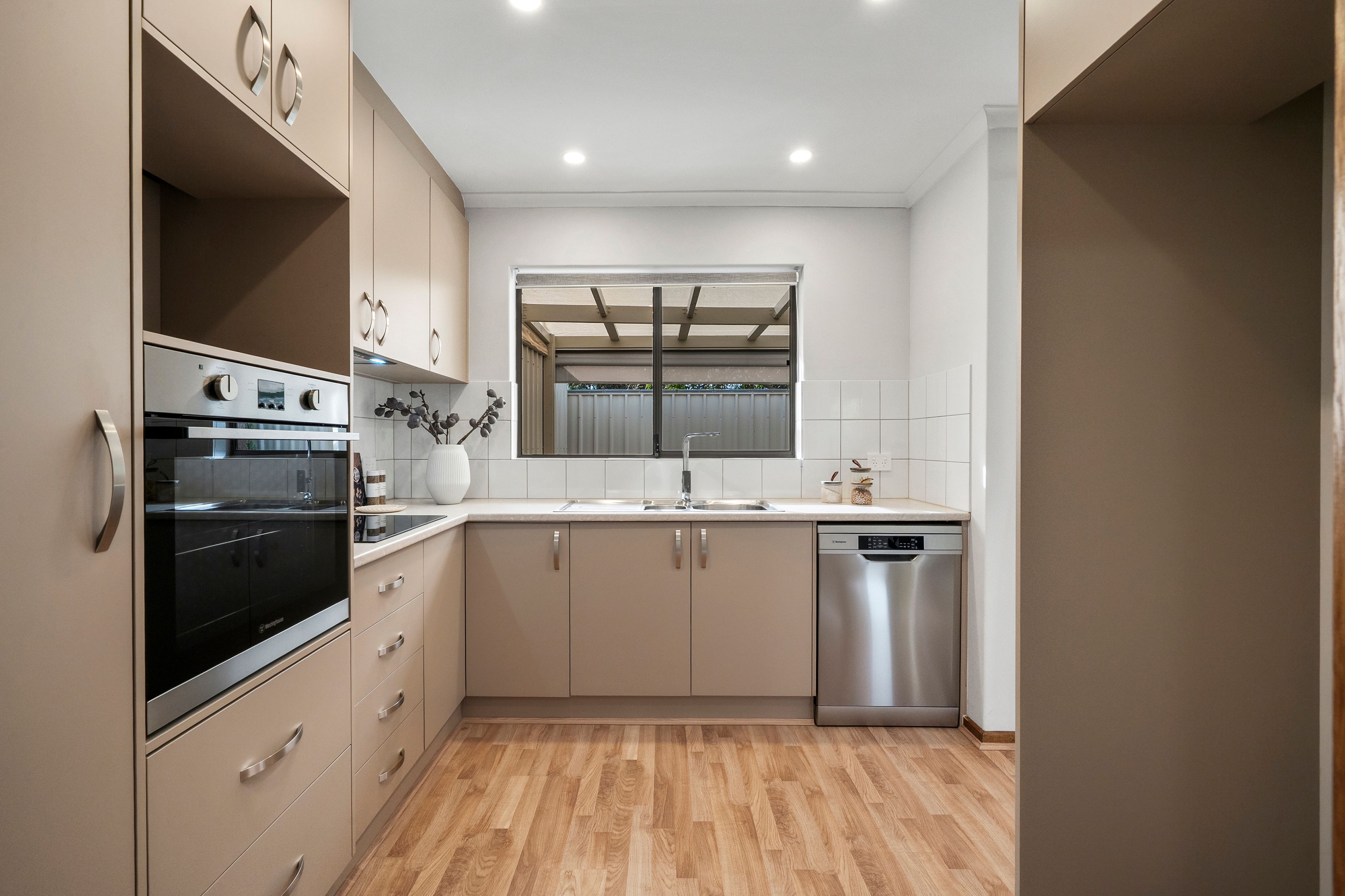 5/2 Sandford Street — photo 10 of 15