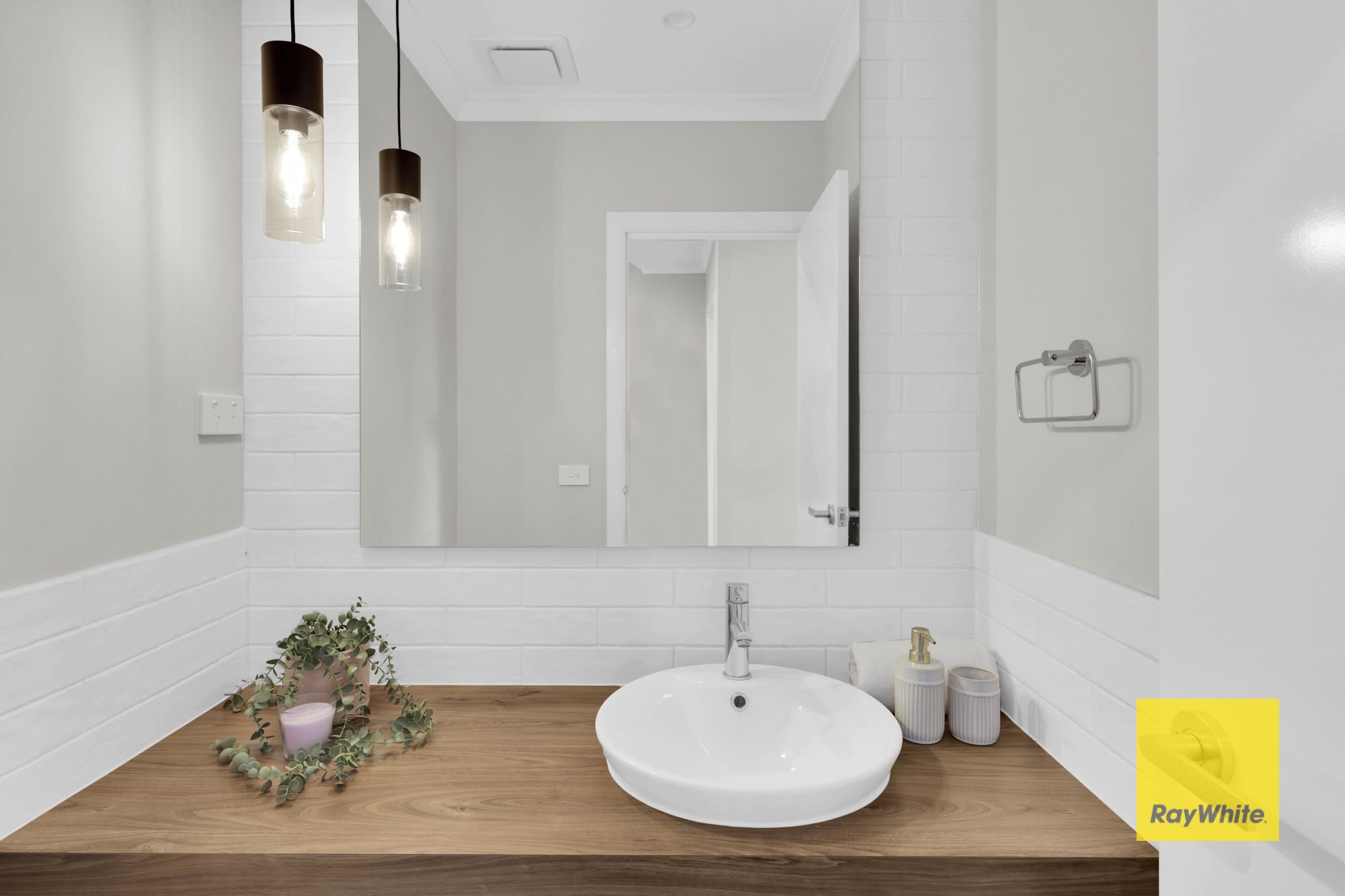 37 Harfield Avenue — photo 16 of 25