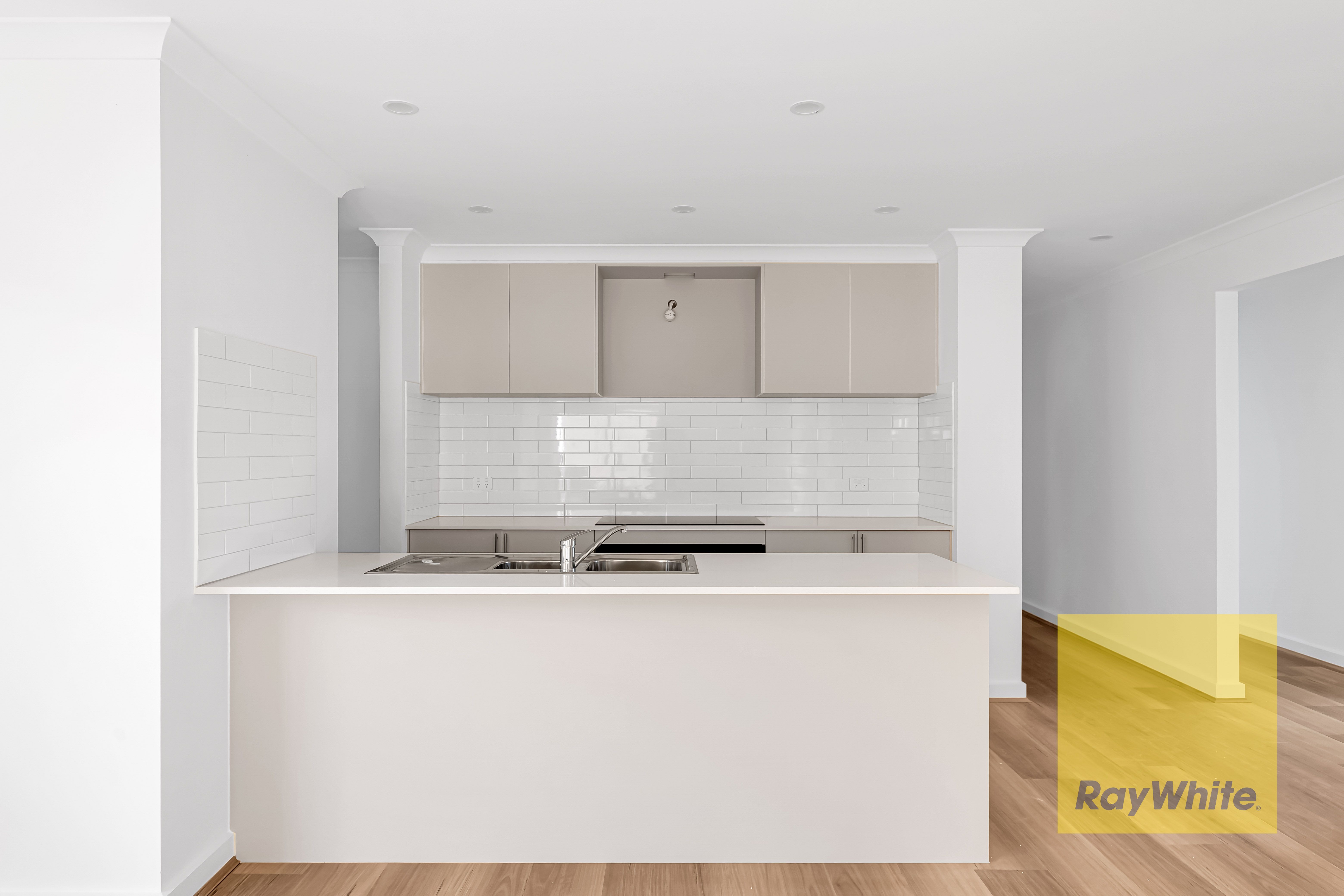 15 Spinosa Road — photo 16 of 17