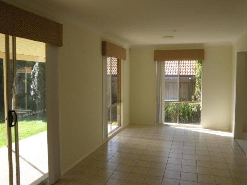 12 Paluma Court, North Lakes, QLD 4509