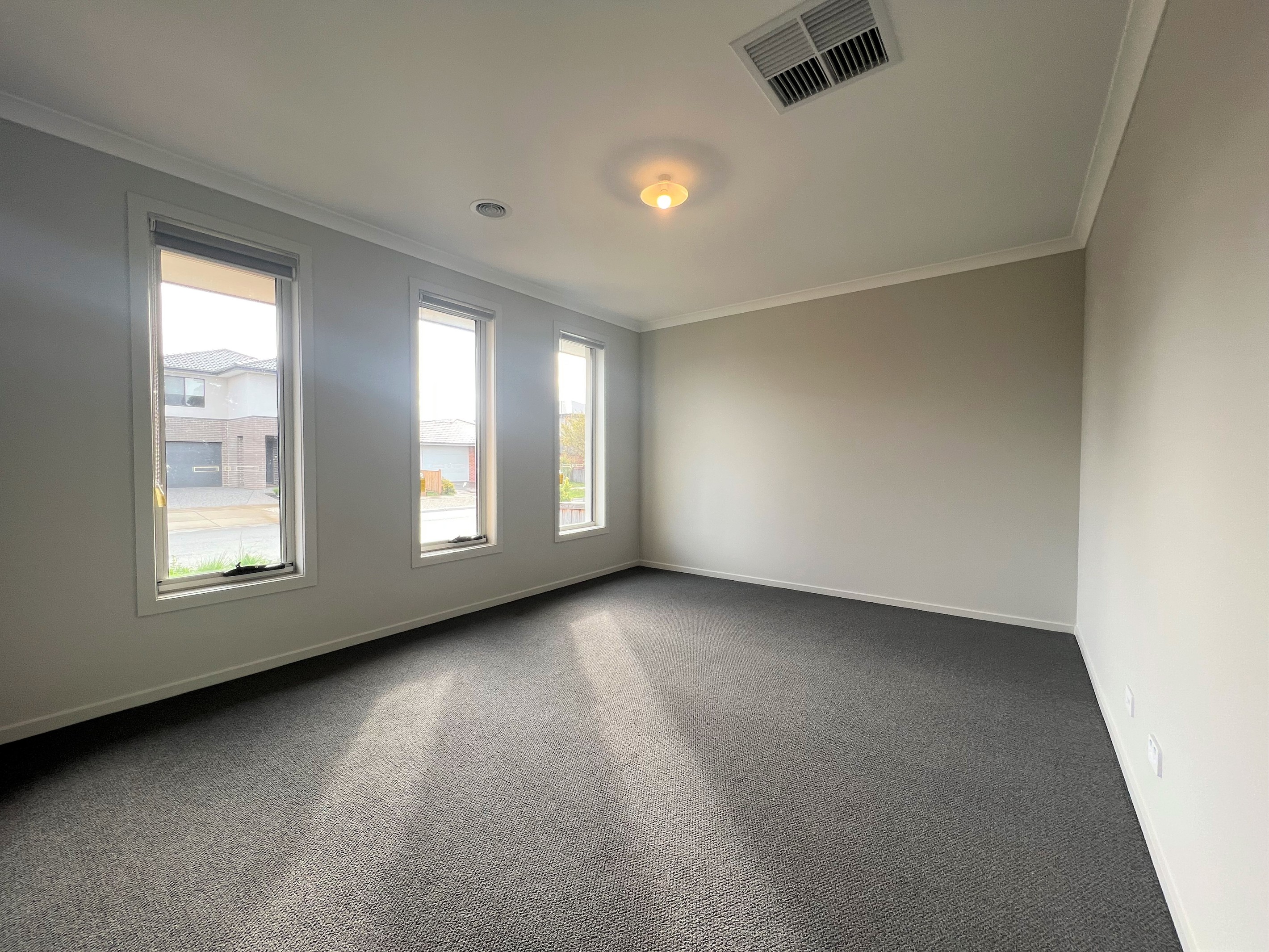 22 Fairfield Crescent, Diggers Rest, VIC 3427