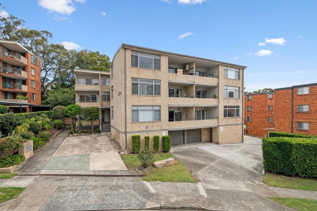 3/5 Bortfield Drive — photo 11 of 14
