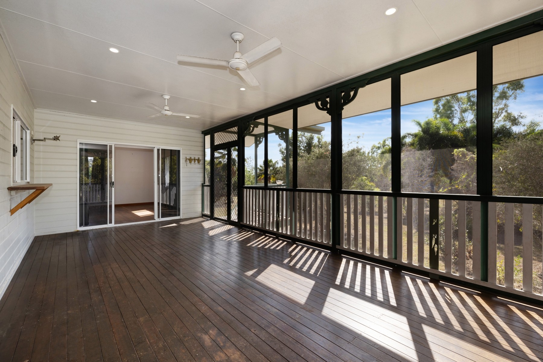 1 Alligator Creek Road, Alligator Creek, QLD 4816