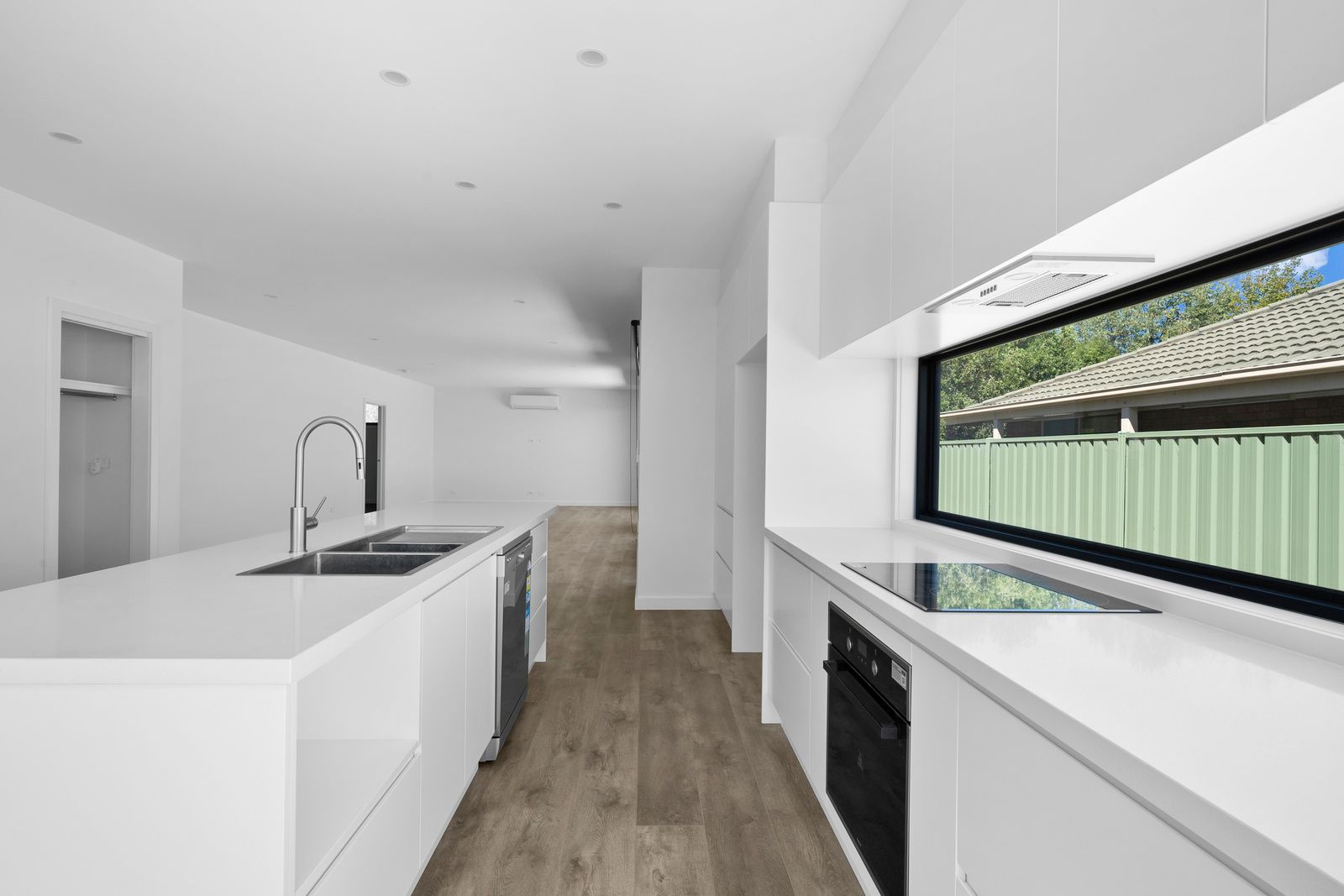 2/4 Highton Lane, Mansfield, VIC 3722