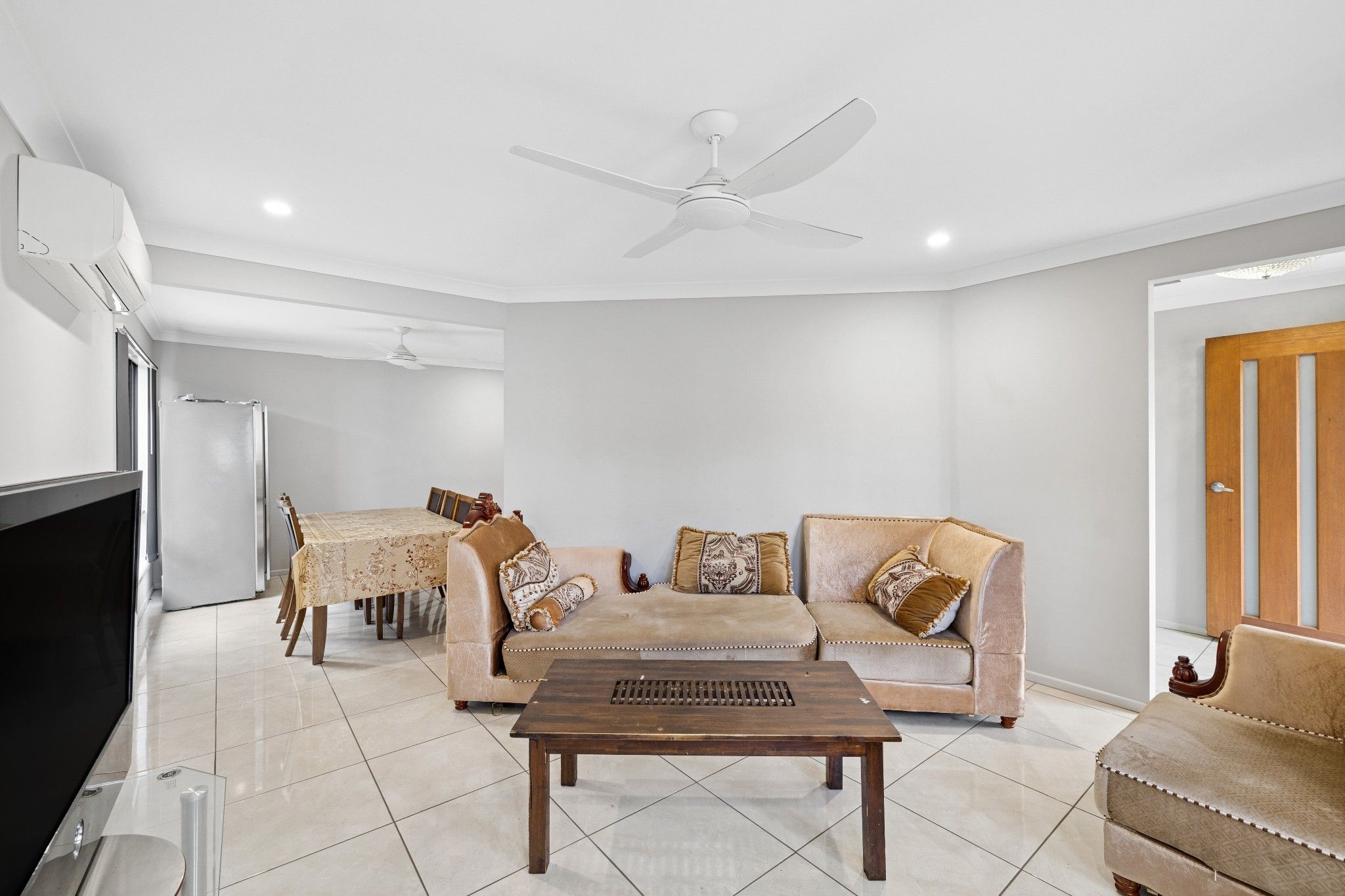 44 Marcus Drive — photo 10 of 30