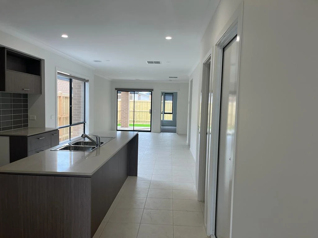 9 Hallinan Street, Tarneit, VIC 3029