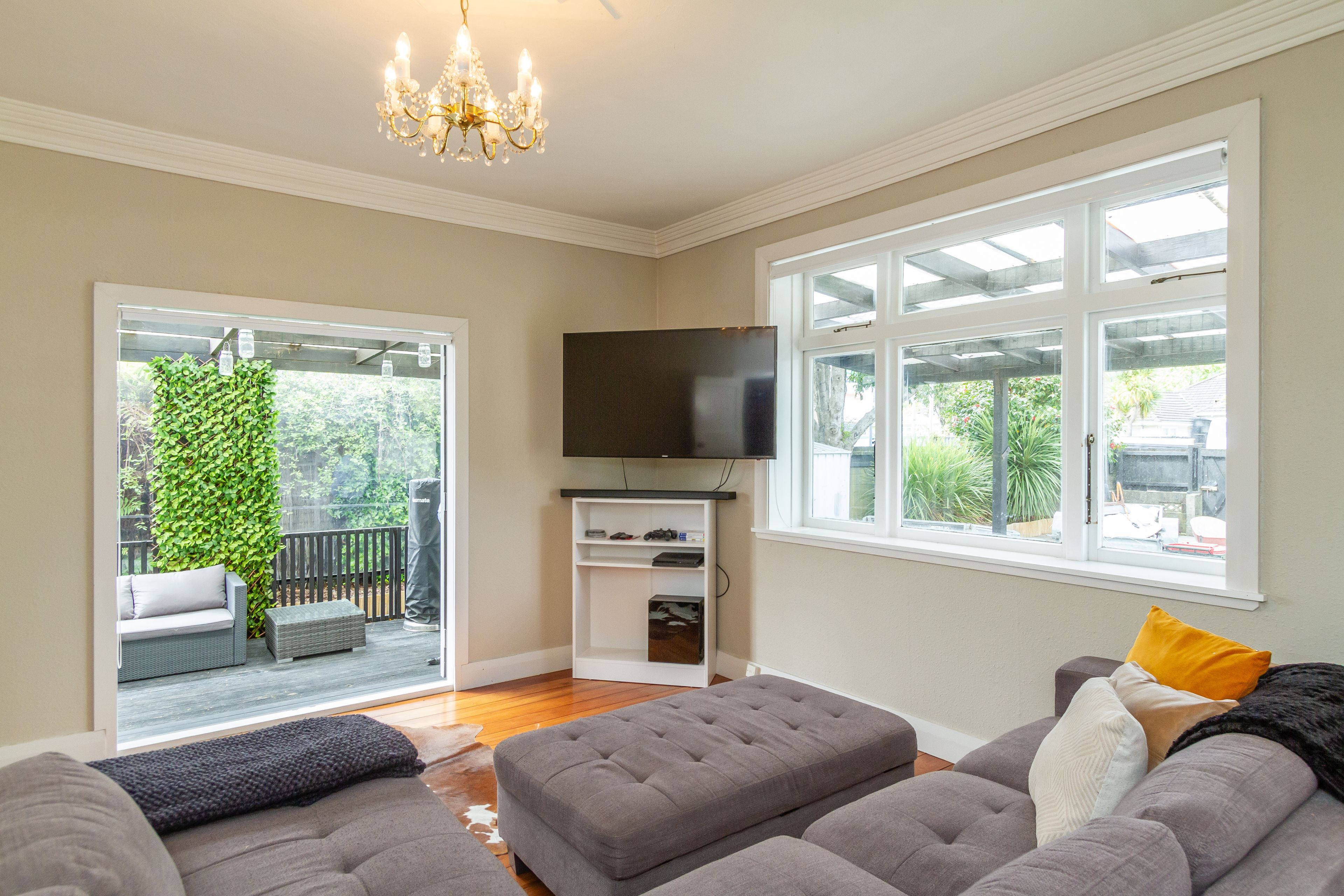 719 Fergusson Drive, Elderslea, Upper Hutt City