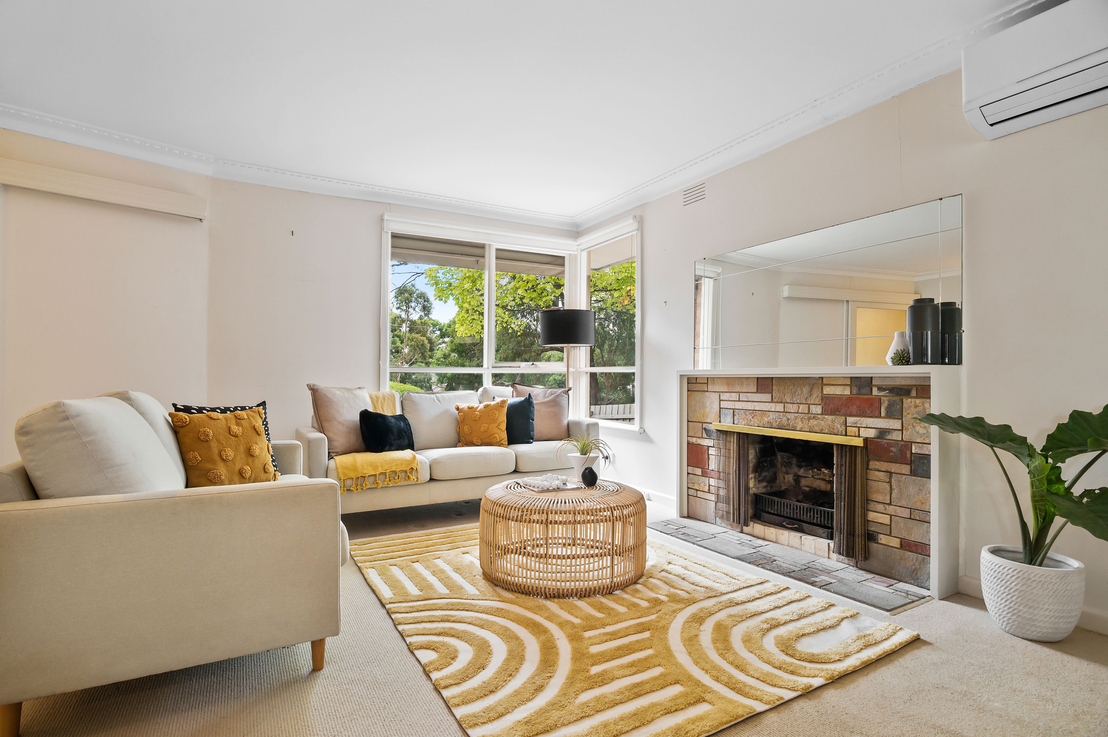 20 Christa Avenue, Burwood East VIC 3151