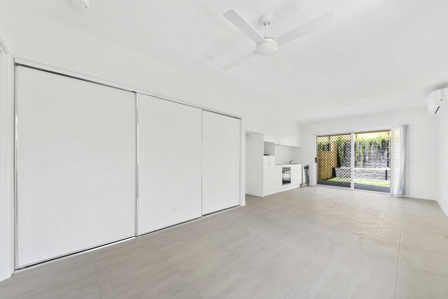 2/24 Sunflower Court, Ripley, QLD 4306