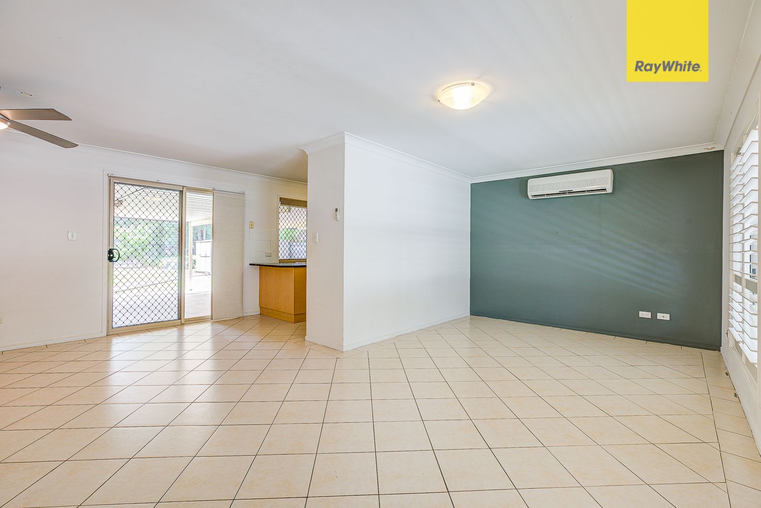 86 Station Road, Loganlea, QLD 4131