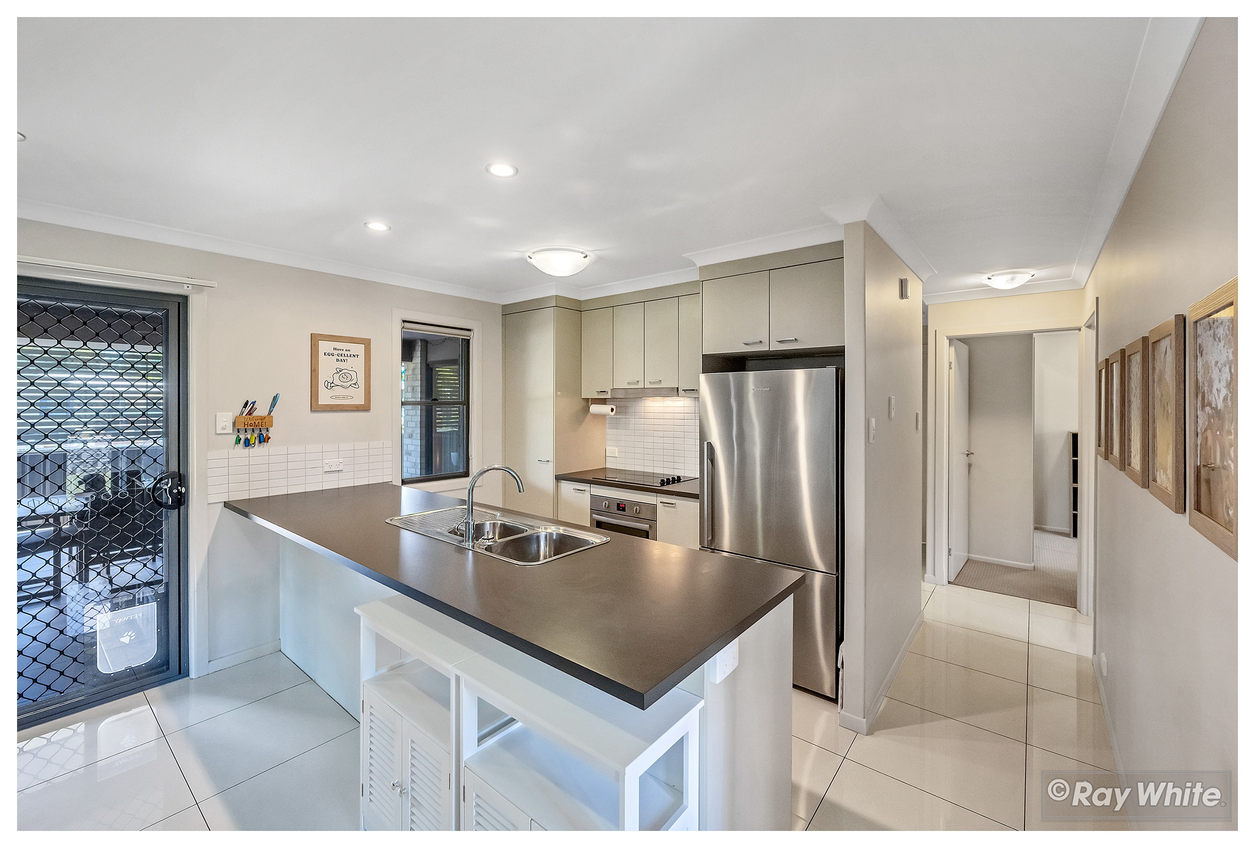 1/249 Mason Street, Koongal, QLD 4701