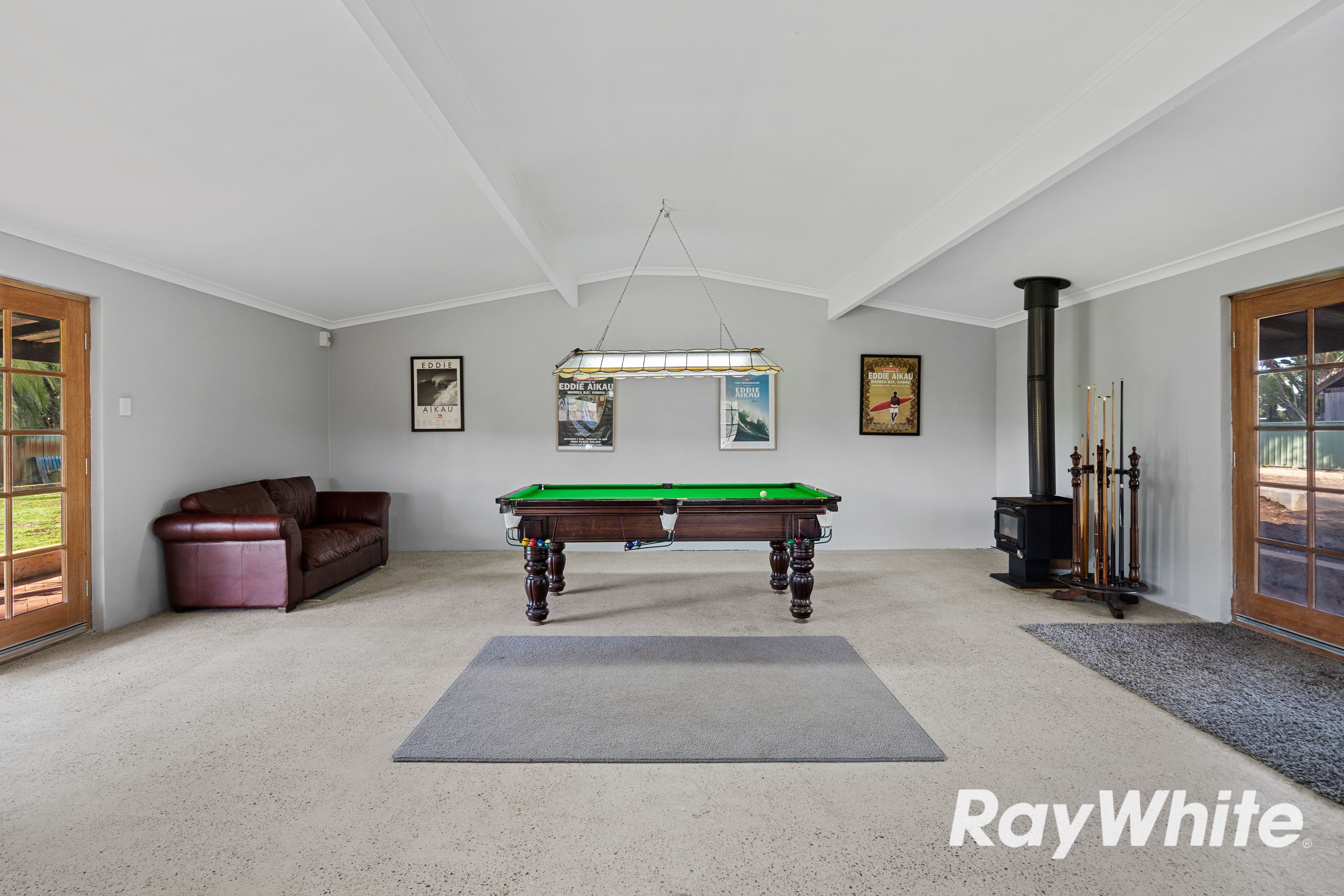 4 Silverton Crescent — photo 16 of 21