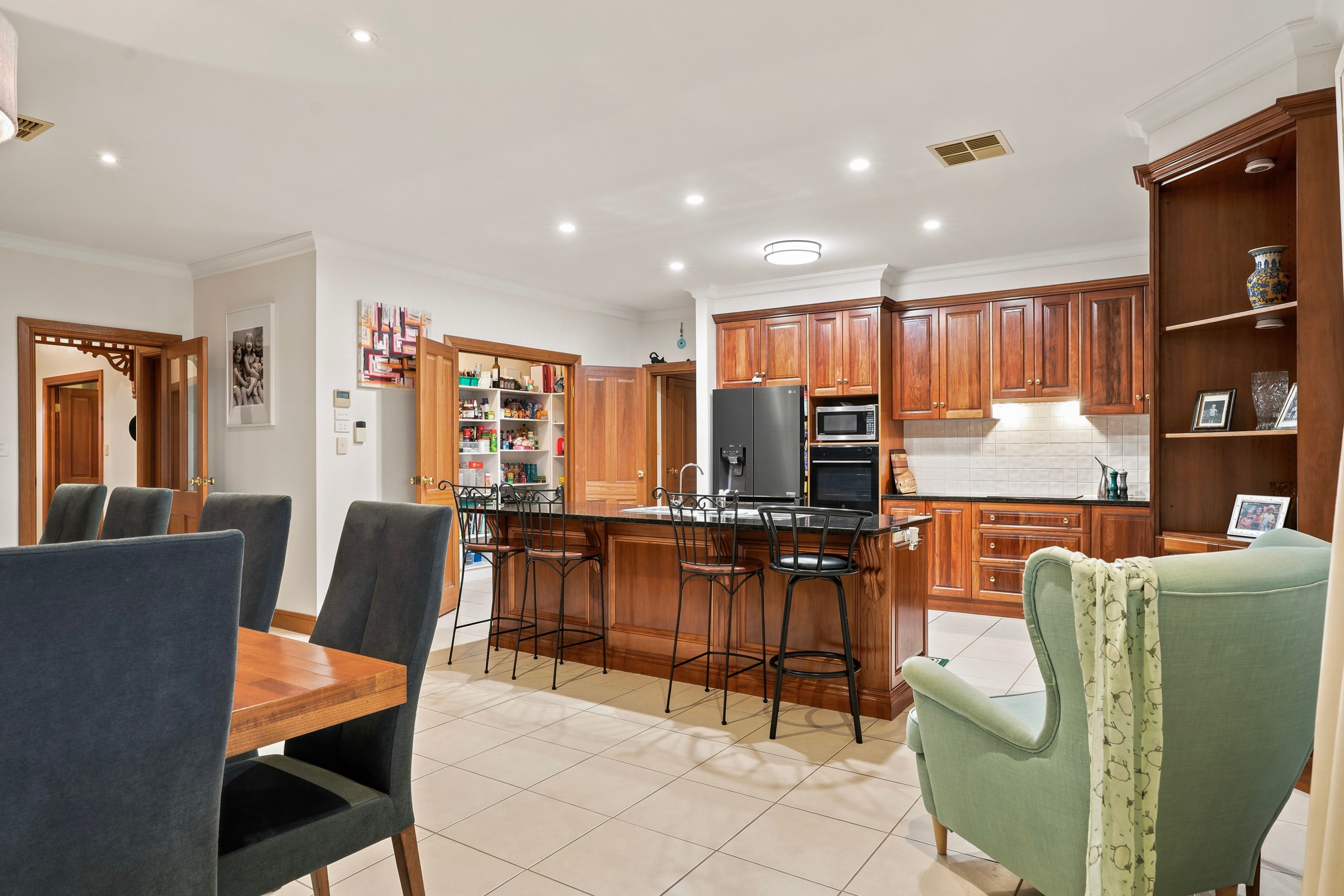 2 Carpentaria Way — photo 15 of 30