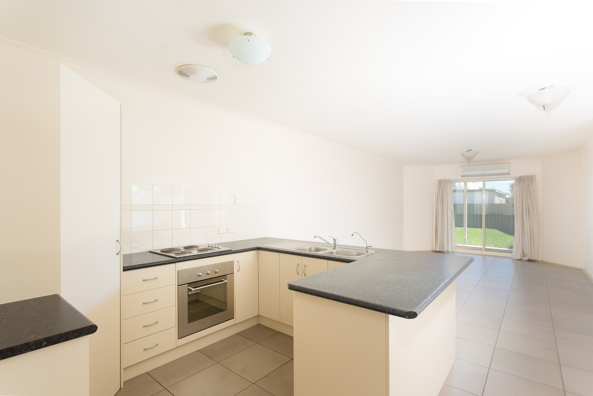 2 Orkney Avenue, Marion, SA 5043