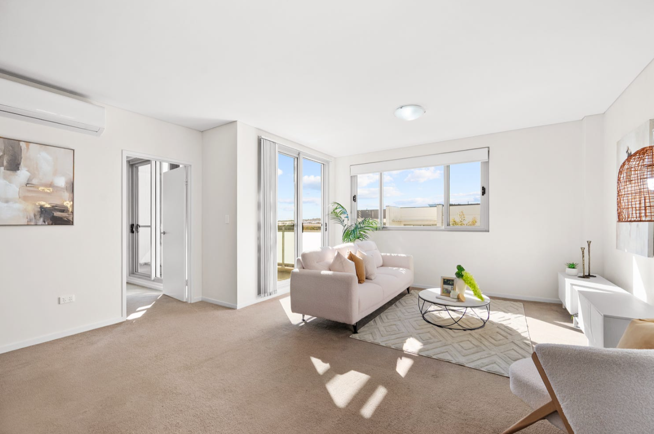 408/33 Simon Street — photo 4 of 12