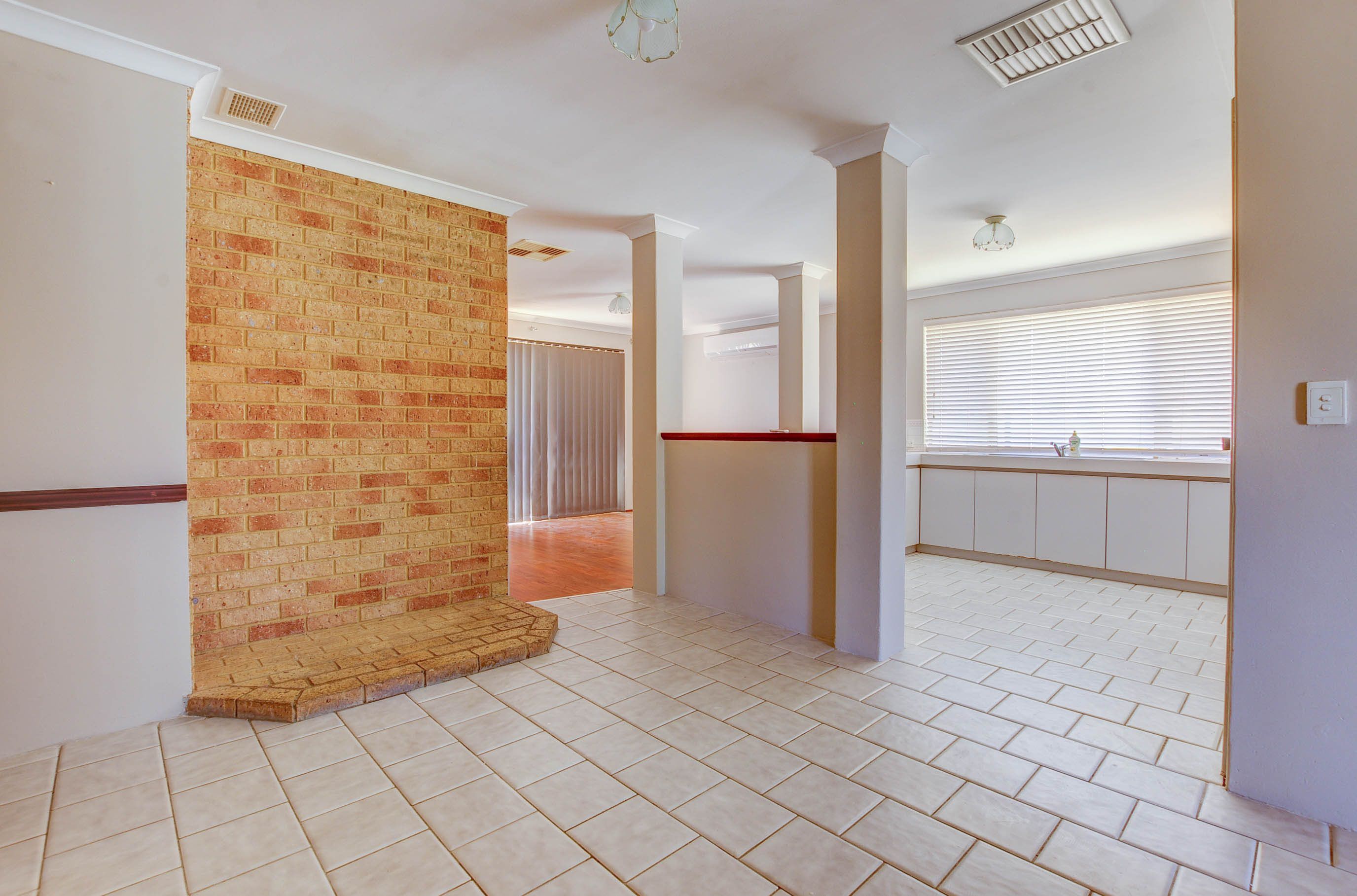 17 Salmongum Grove, Beechboro, WA 6063