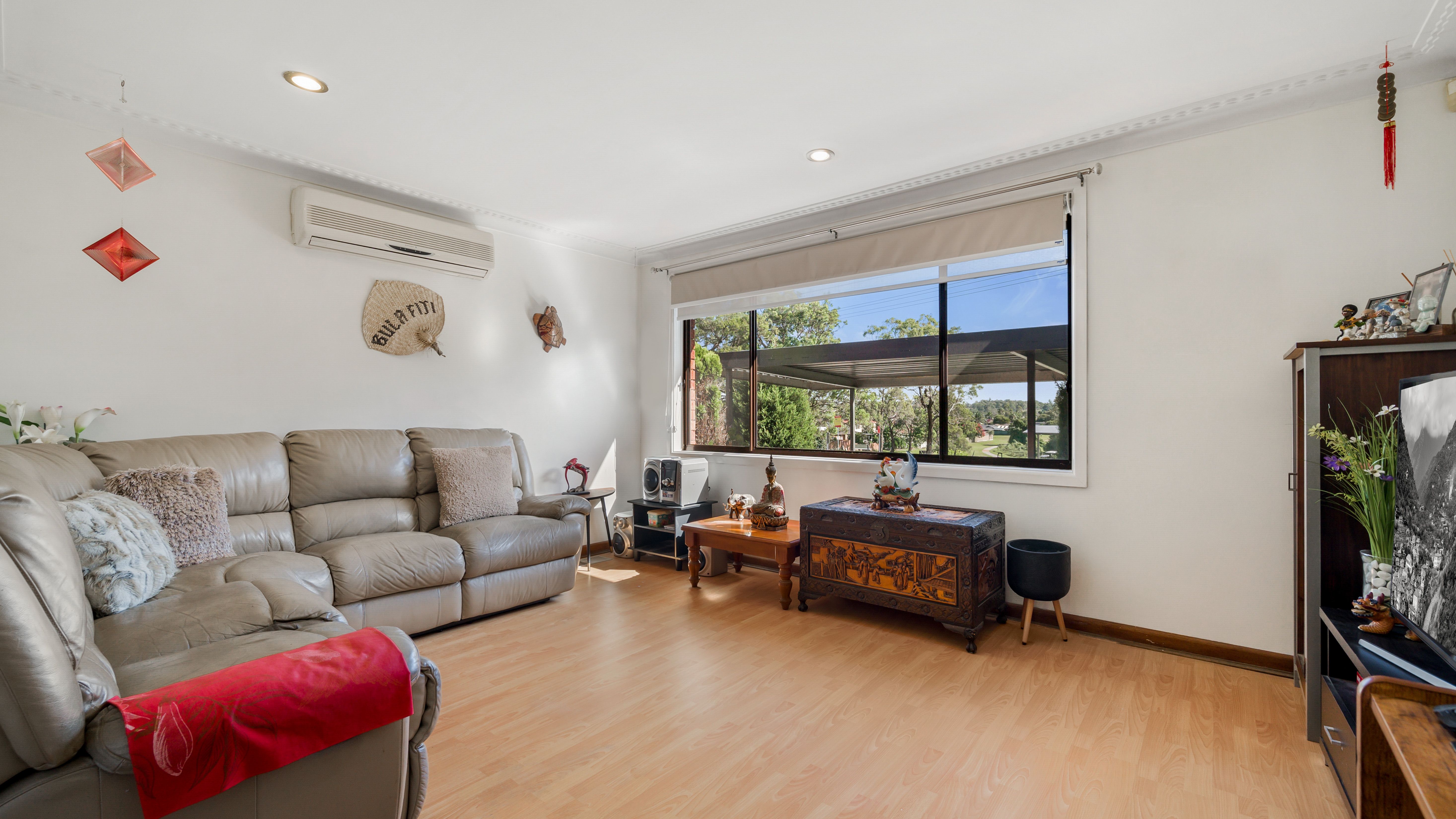 43 Victoria Road, Macquarie Fields, NSW 2564