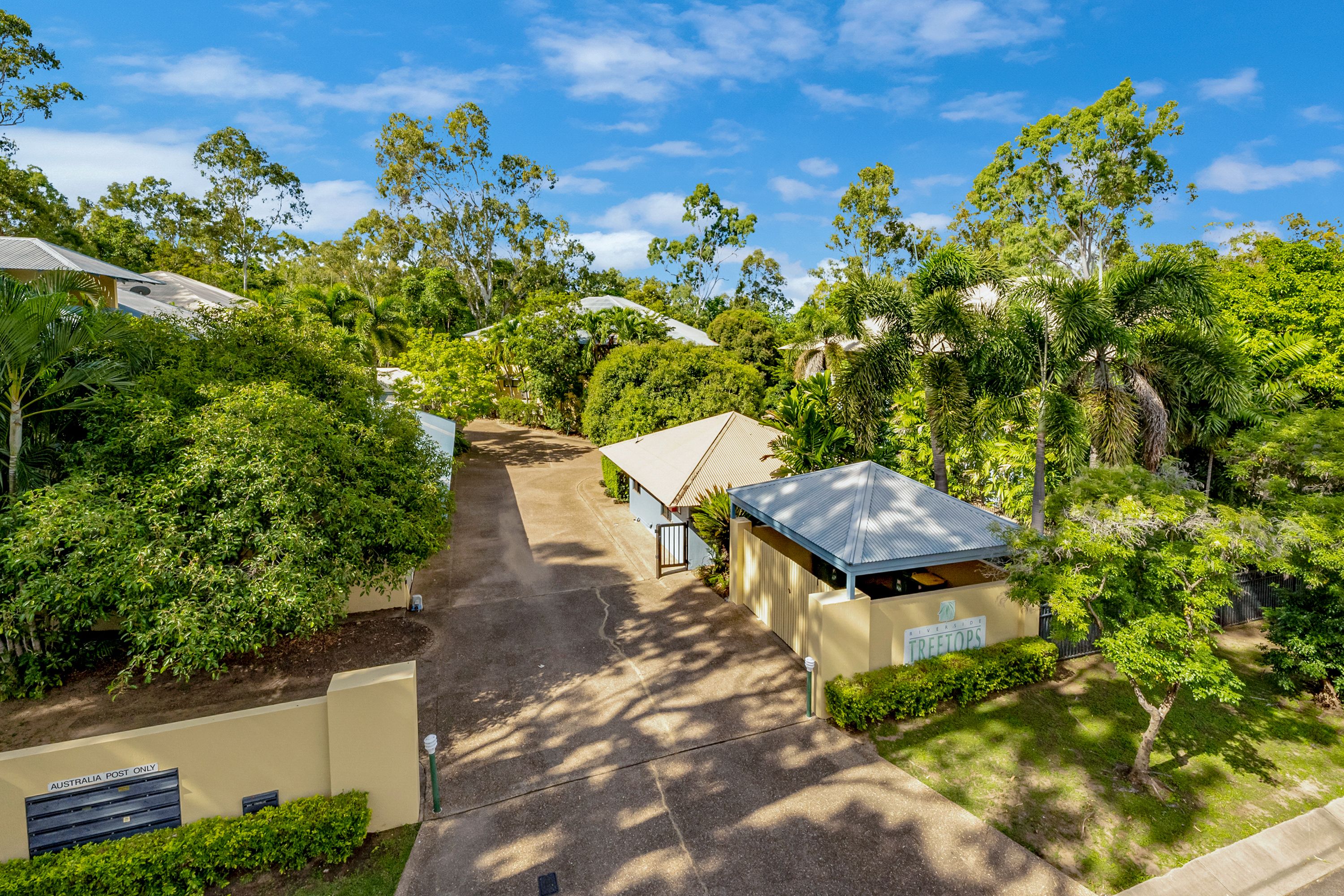 2 New England Court, Douglas QLD 4814