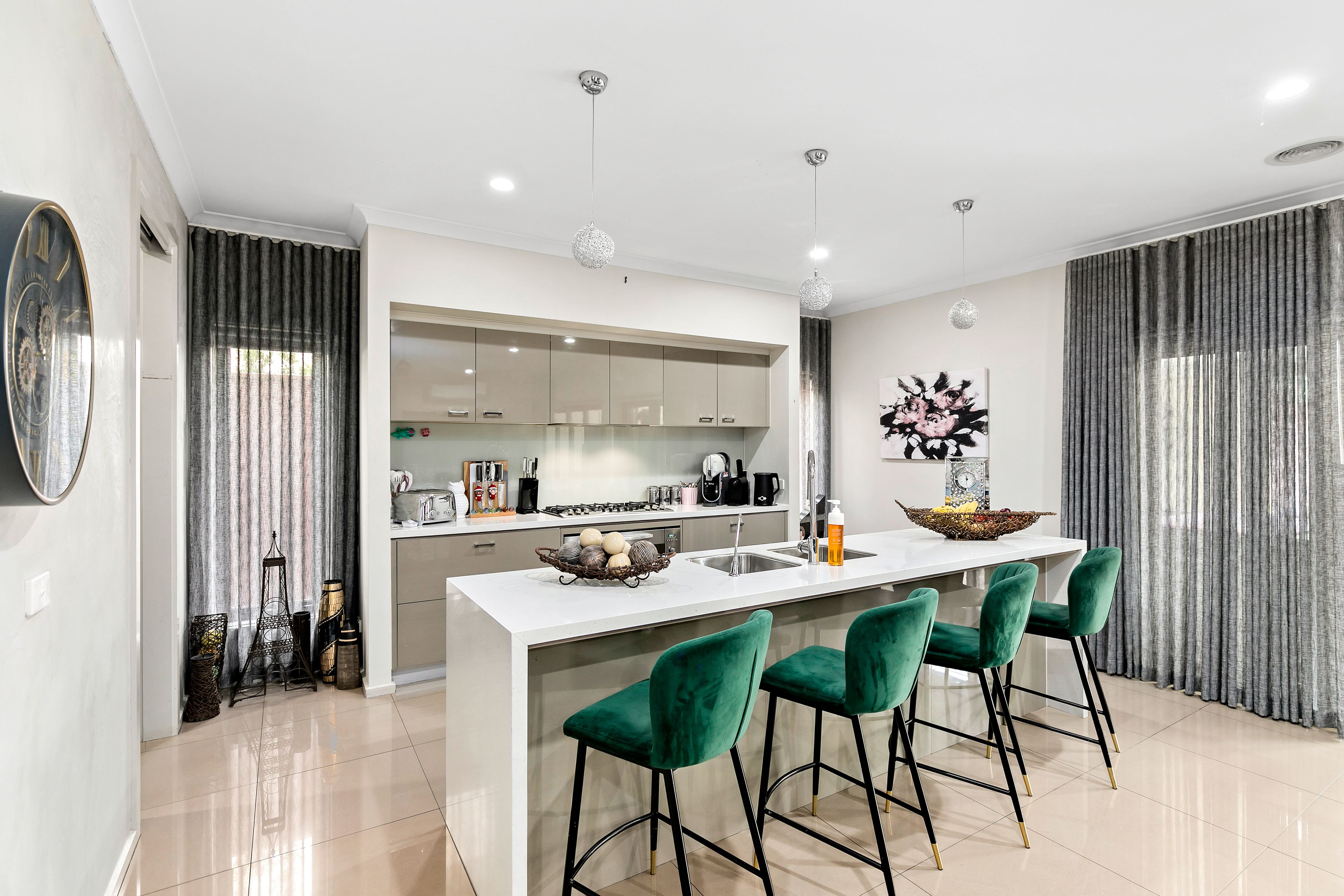 5 Vidos Road, Greenvale, VIC 3059