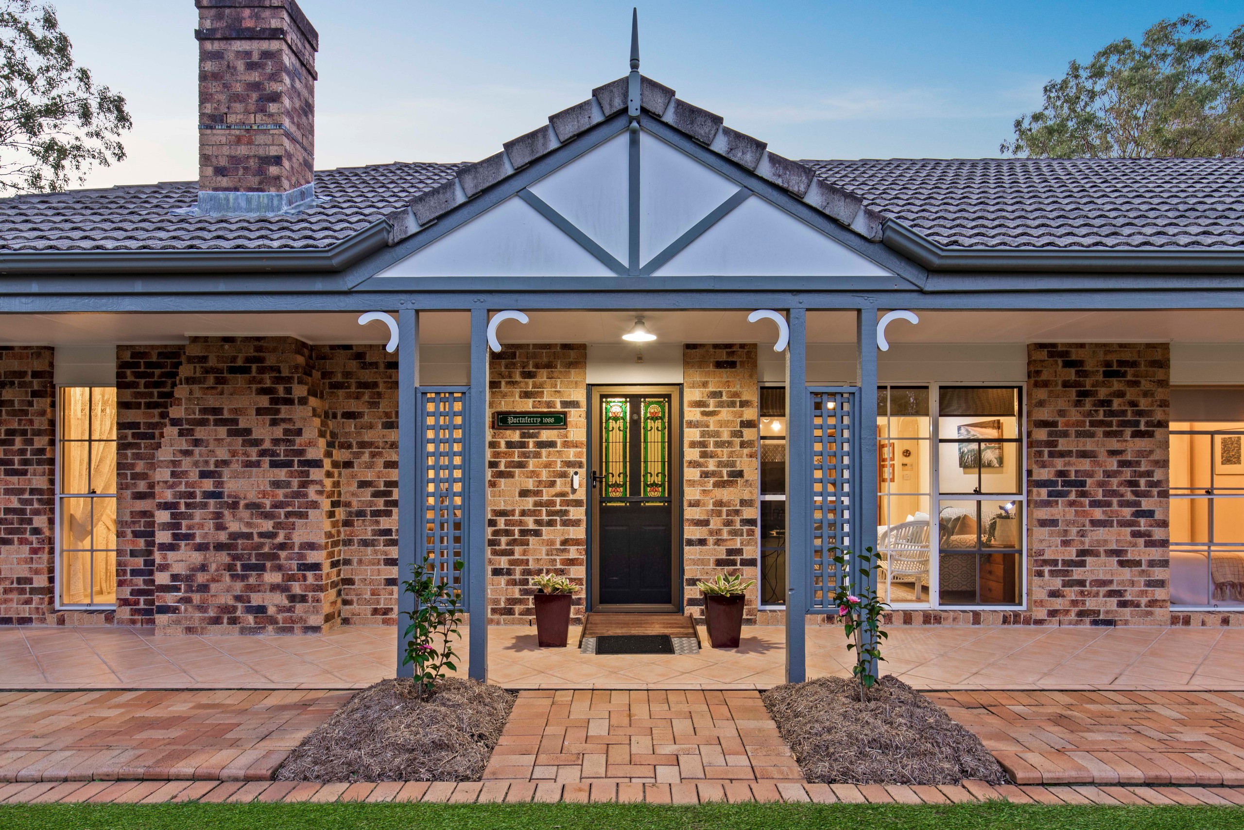 5 Sunset Grove, Samford Valley, QLD 4520