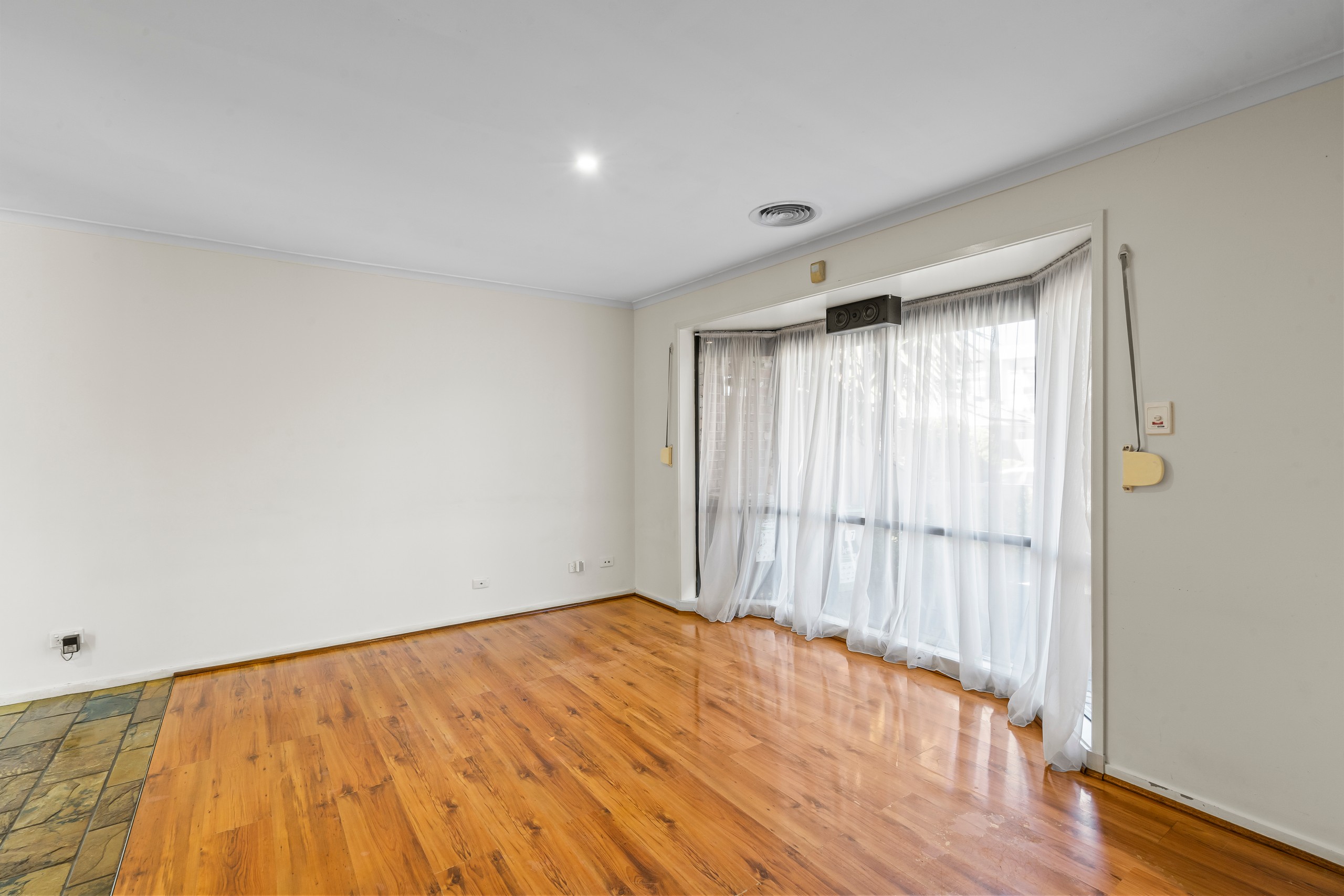 17 Cleeland Court, Roxburgh Park, VIC 3064