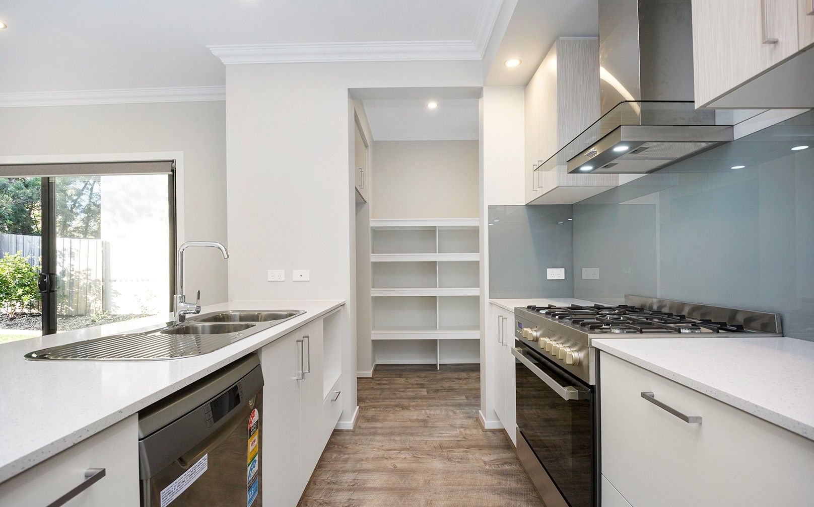 13A Victor Crescent — photo from Ray White Glen Waverley