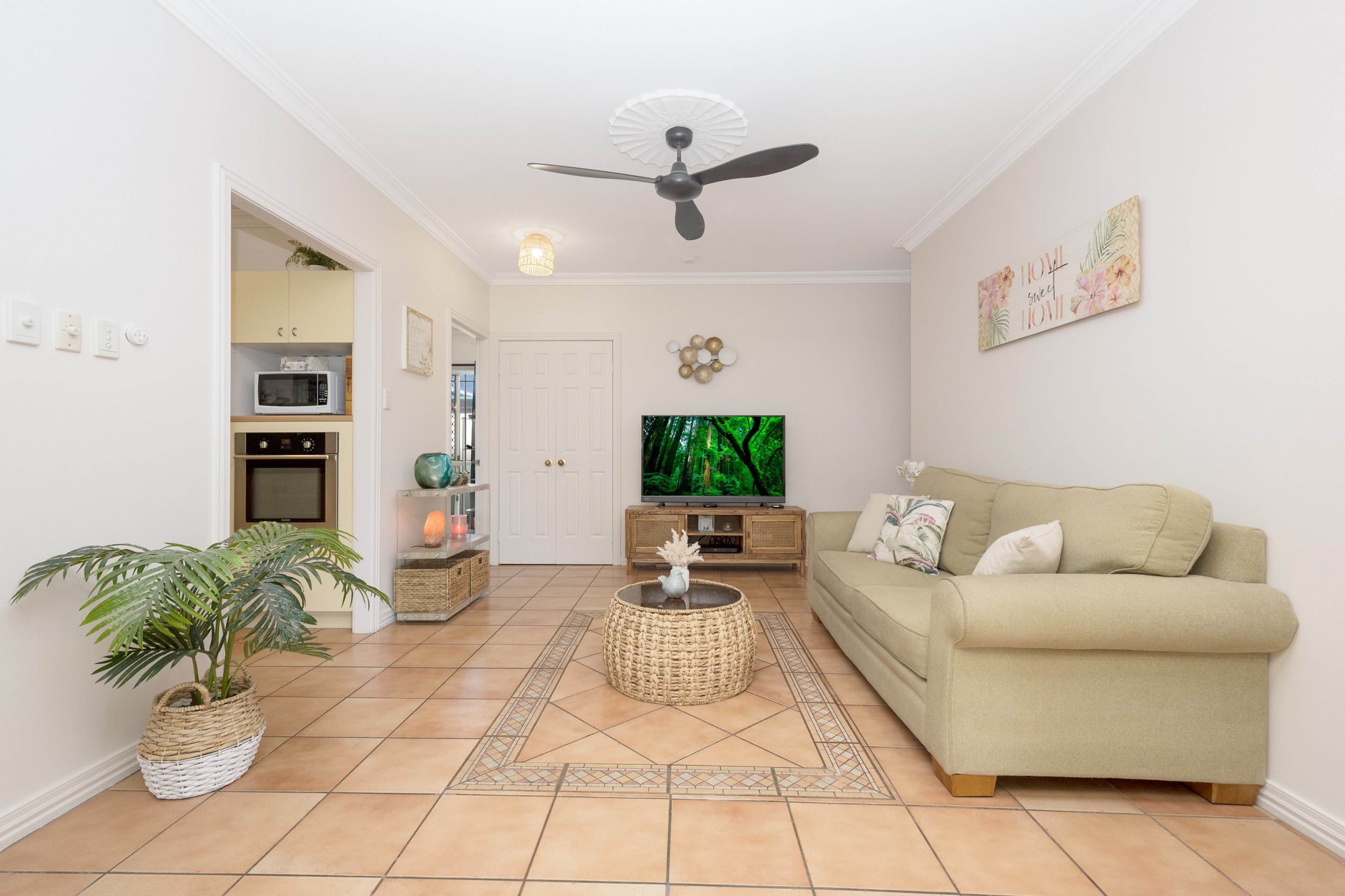7 Columbine Court, Kirwan, QLD 4817