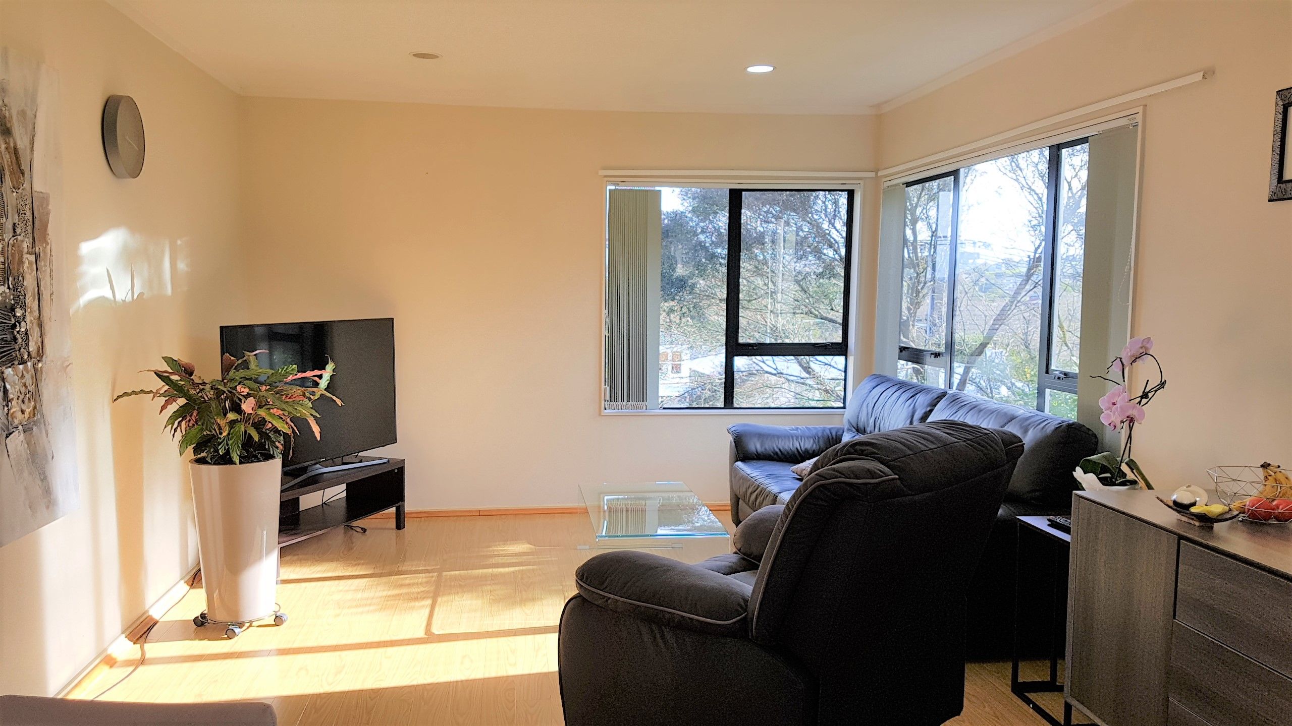 1A Tonkin Drive, Sunnynook, North Shore City