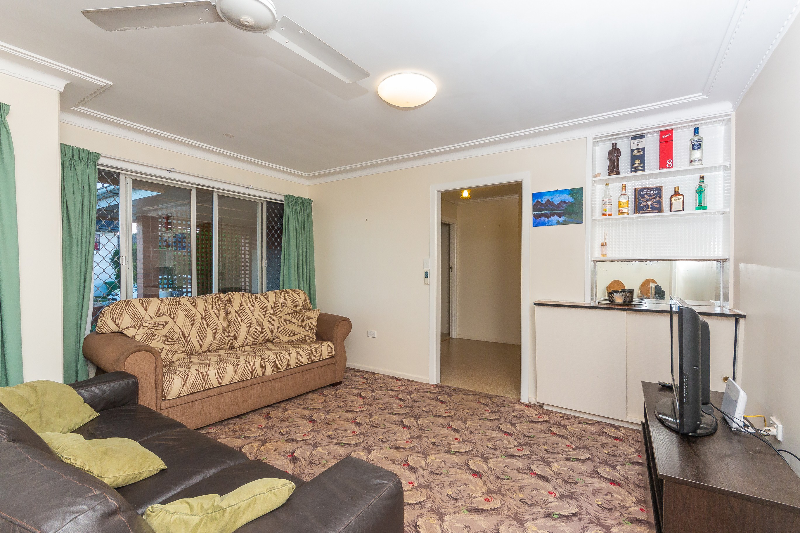 11 Rotary Crescent, Redcliffe, QLD 4020