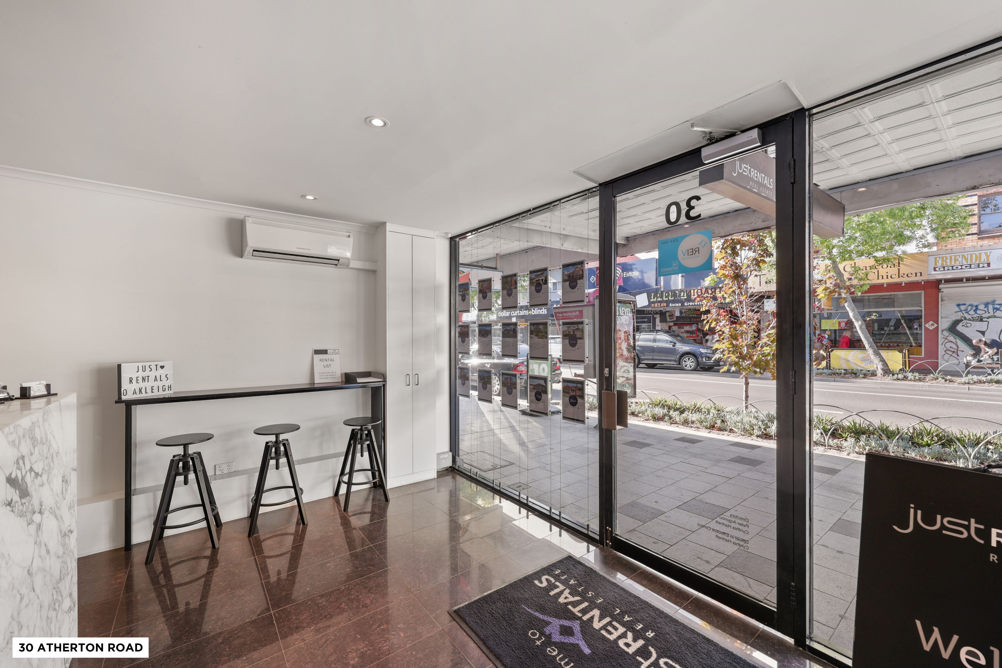 30 Atherton Road — photo 4 of 18
