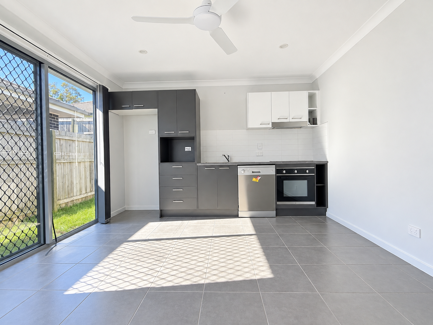 2/38 Awoonga Crescent, Morayfield, QLD 4506