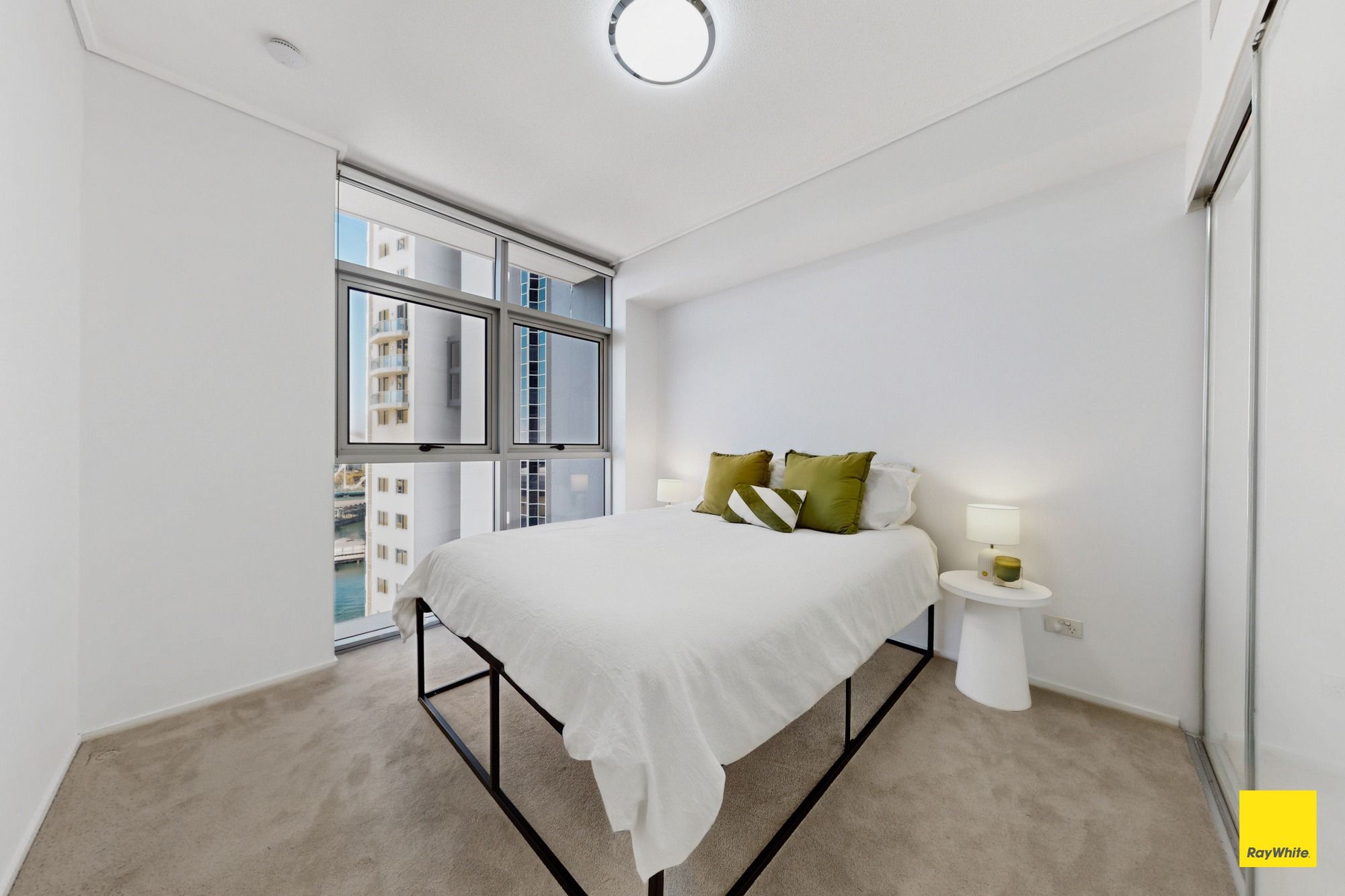 164/30 Macrossan Street — photo 9 of 15