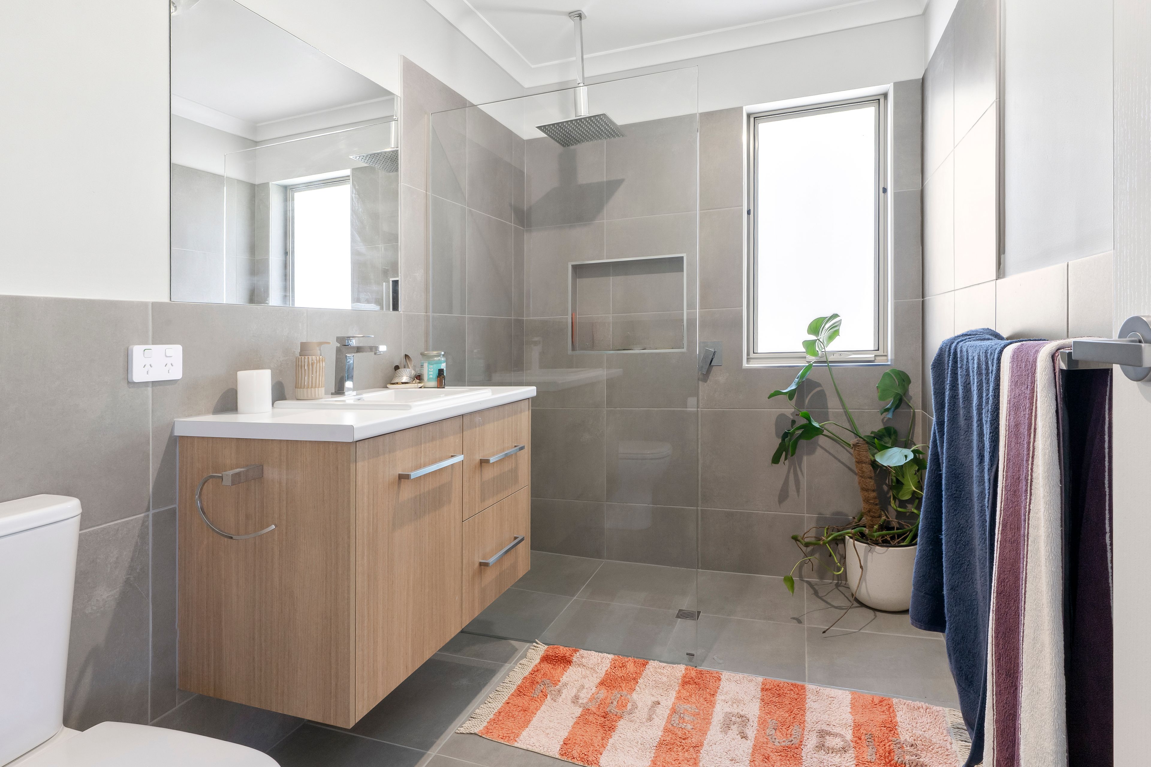 30 Hale Street — photo 7 of 11