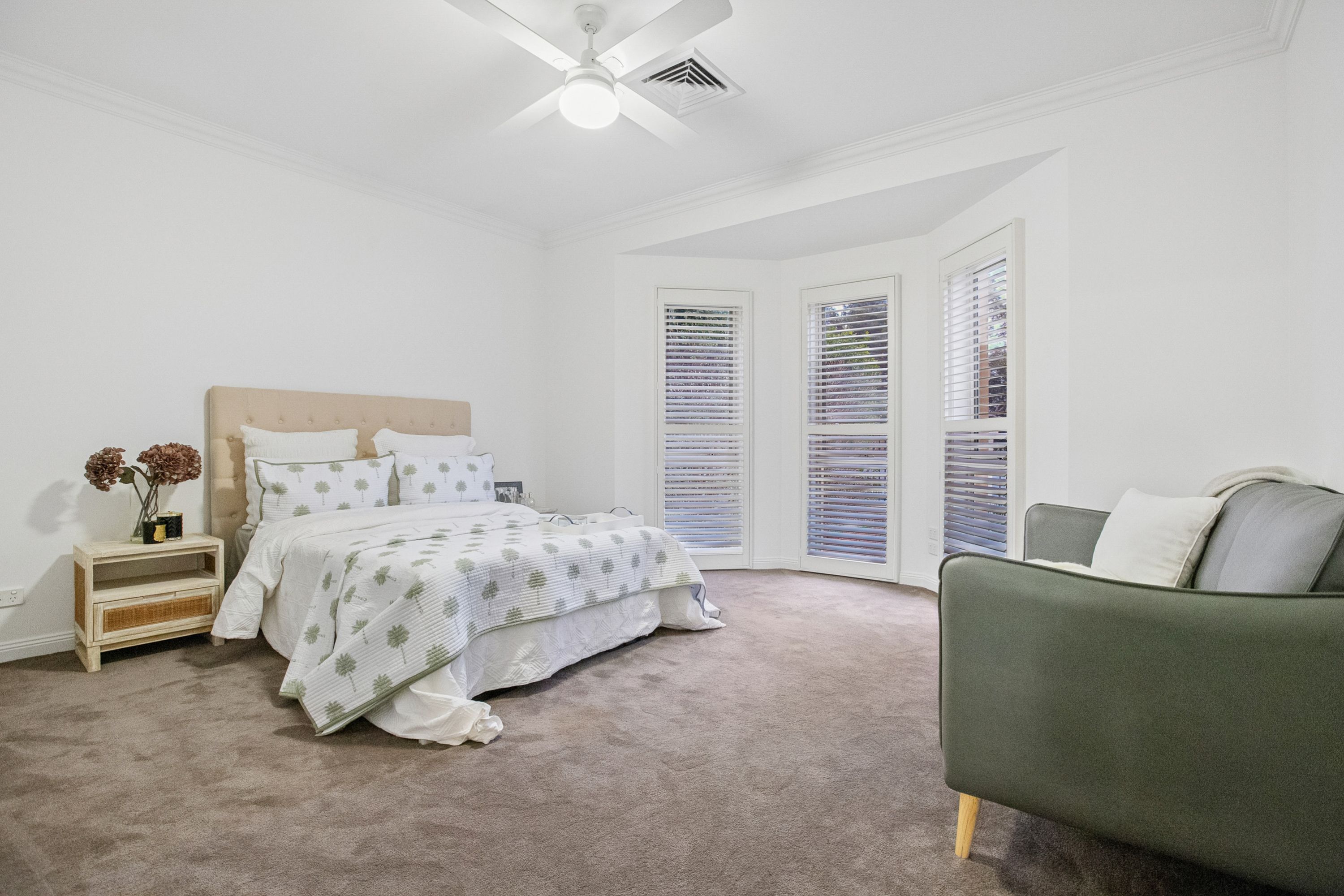 14 Primrose Drive — photo 13 of 22