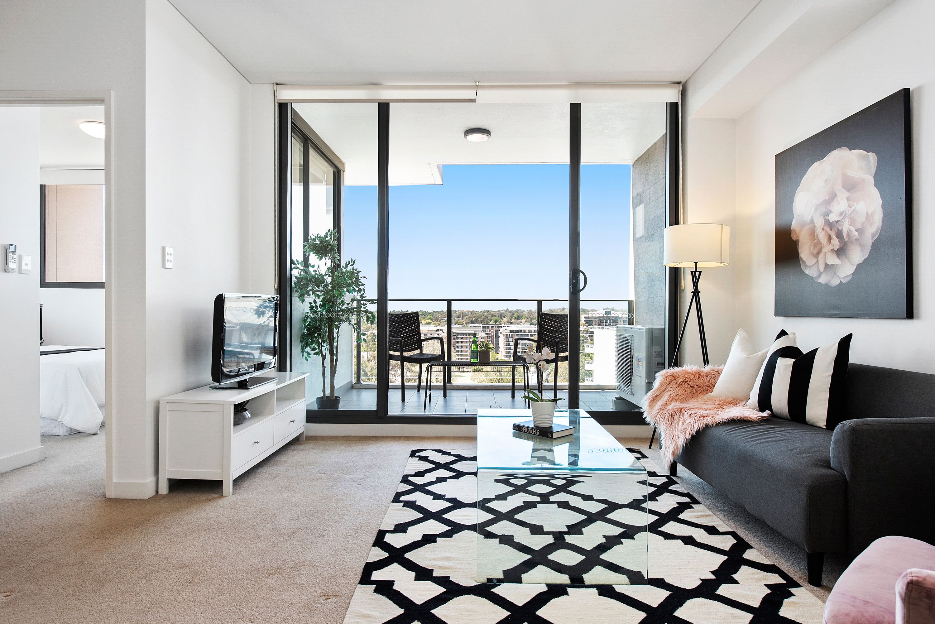 1012/135-137 Pacific Highway, Hornsby, NSW 2077