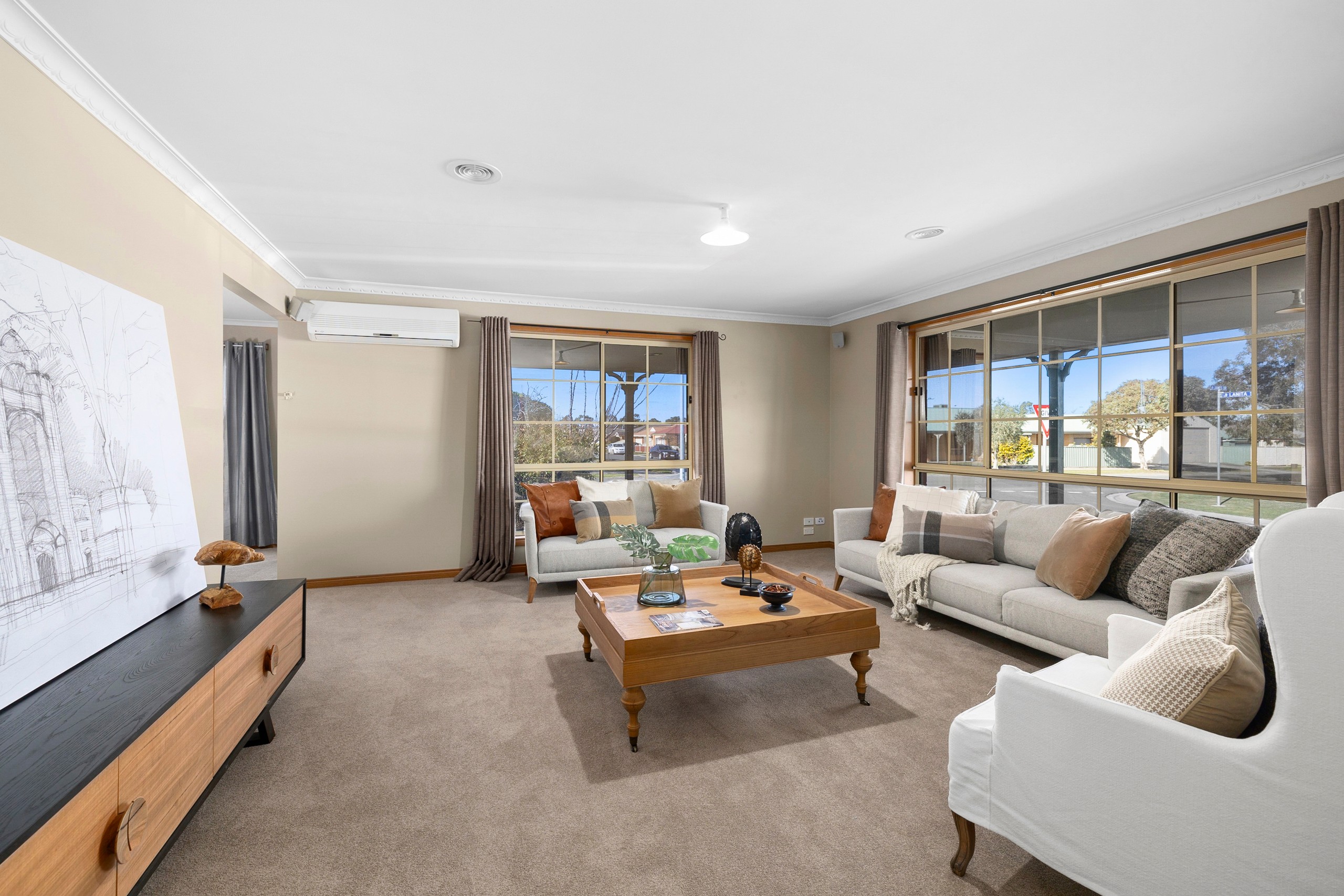 8 James Drive, Delacombe, VIC 3356