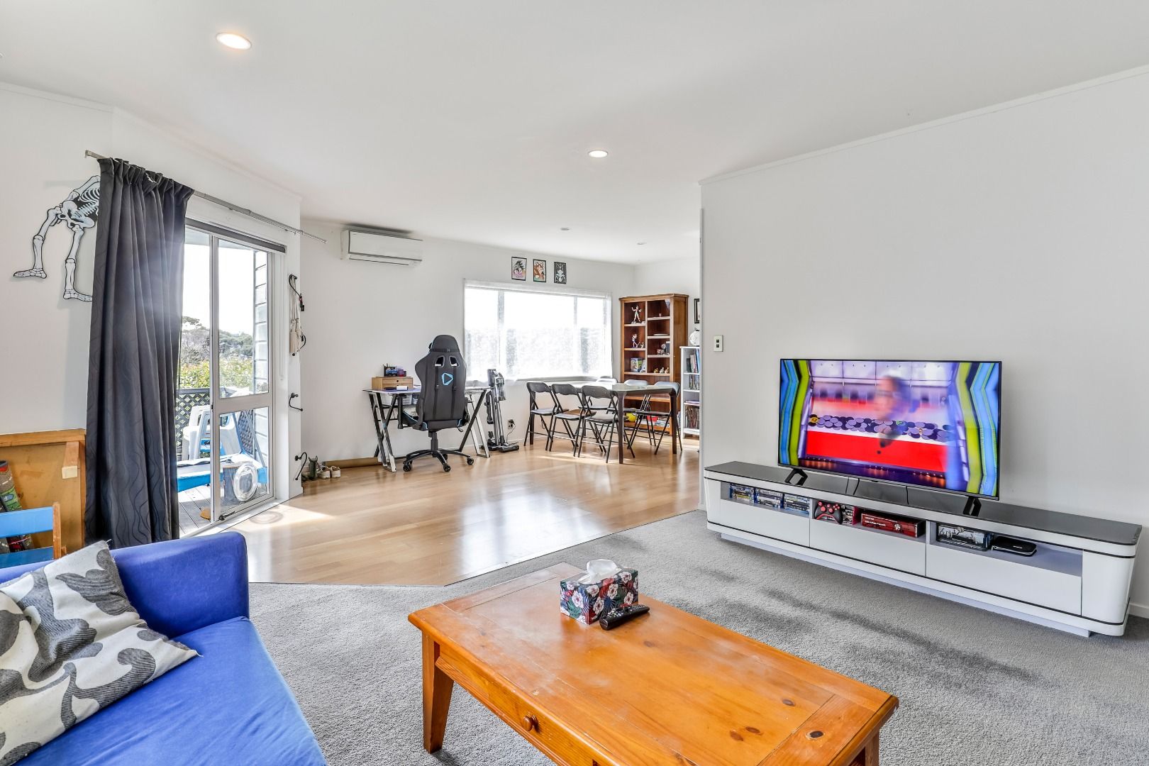 1-13 Valecrest Place, Bayview, North Shore City