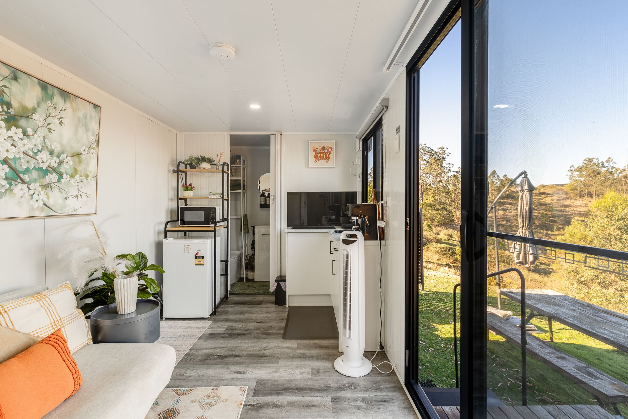 41 Charlotte Road — photo 22 of 25