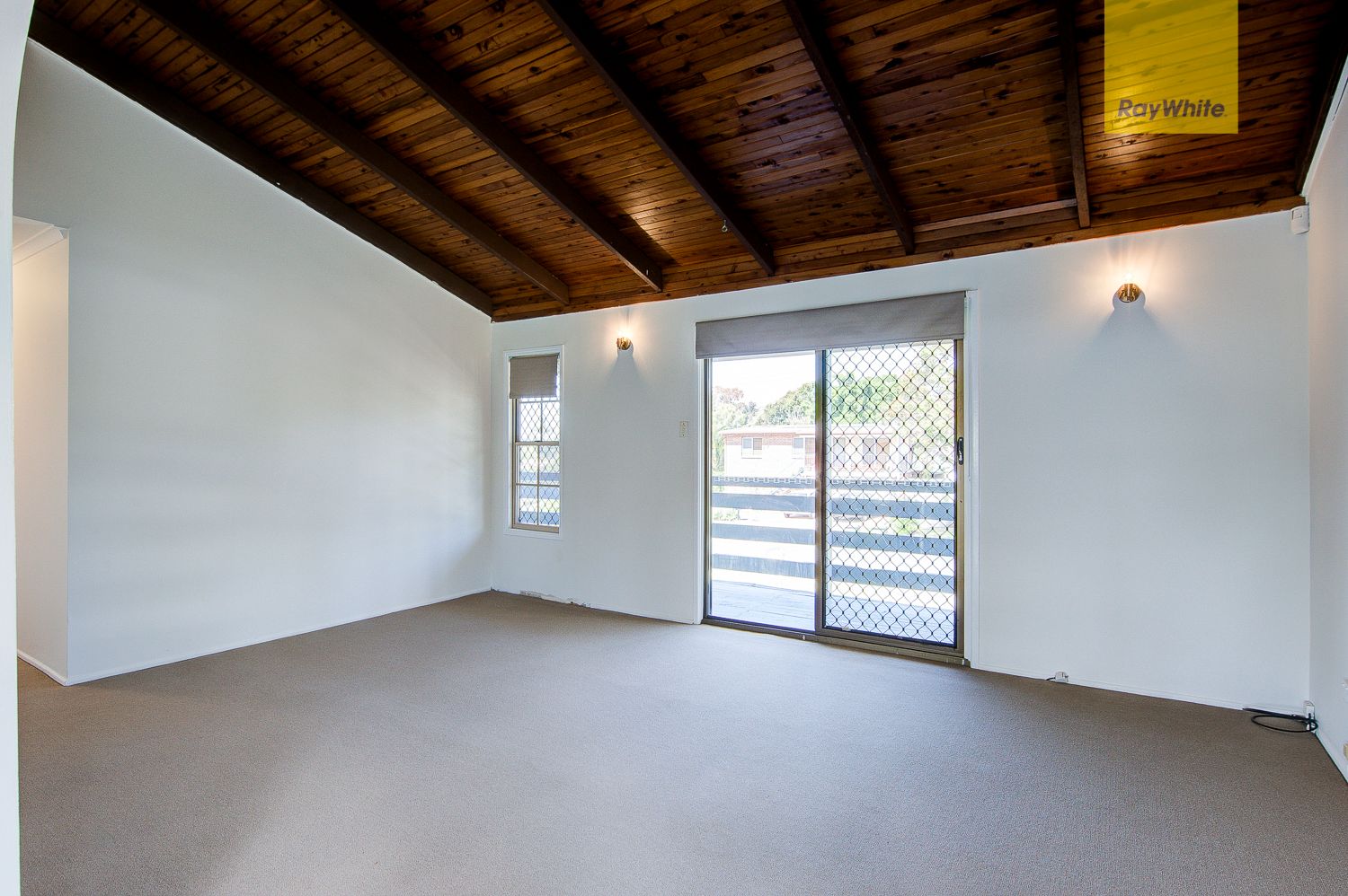 15 Woodburn Street, Marsden, QLD 4132