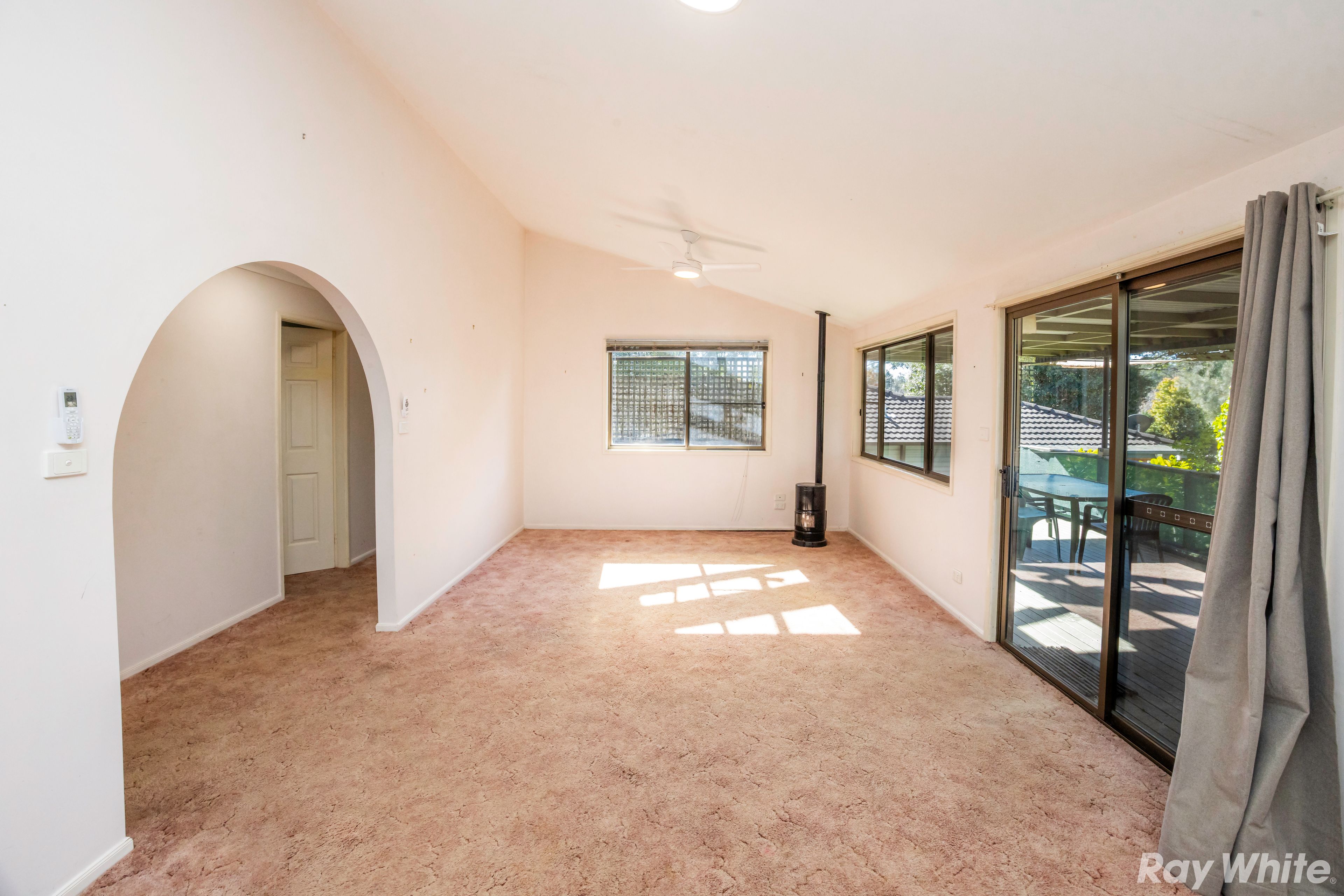 90 Seabreeze Parade, Green Point, NSW 2428