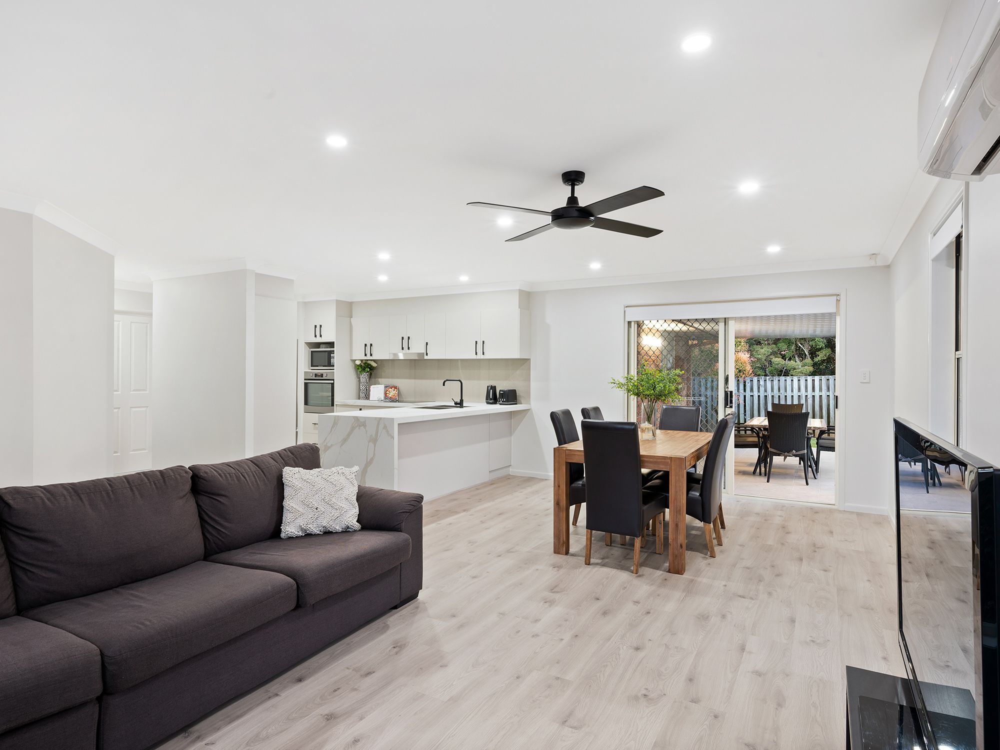 61 Samba Place, Underwood, QLD 4119