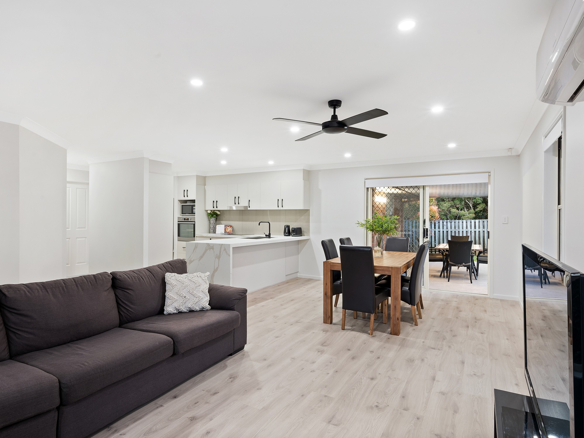61 Samba Place, Underwood, QLD 4119
