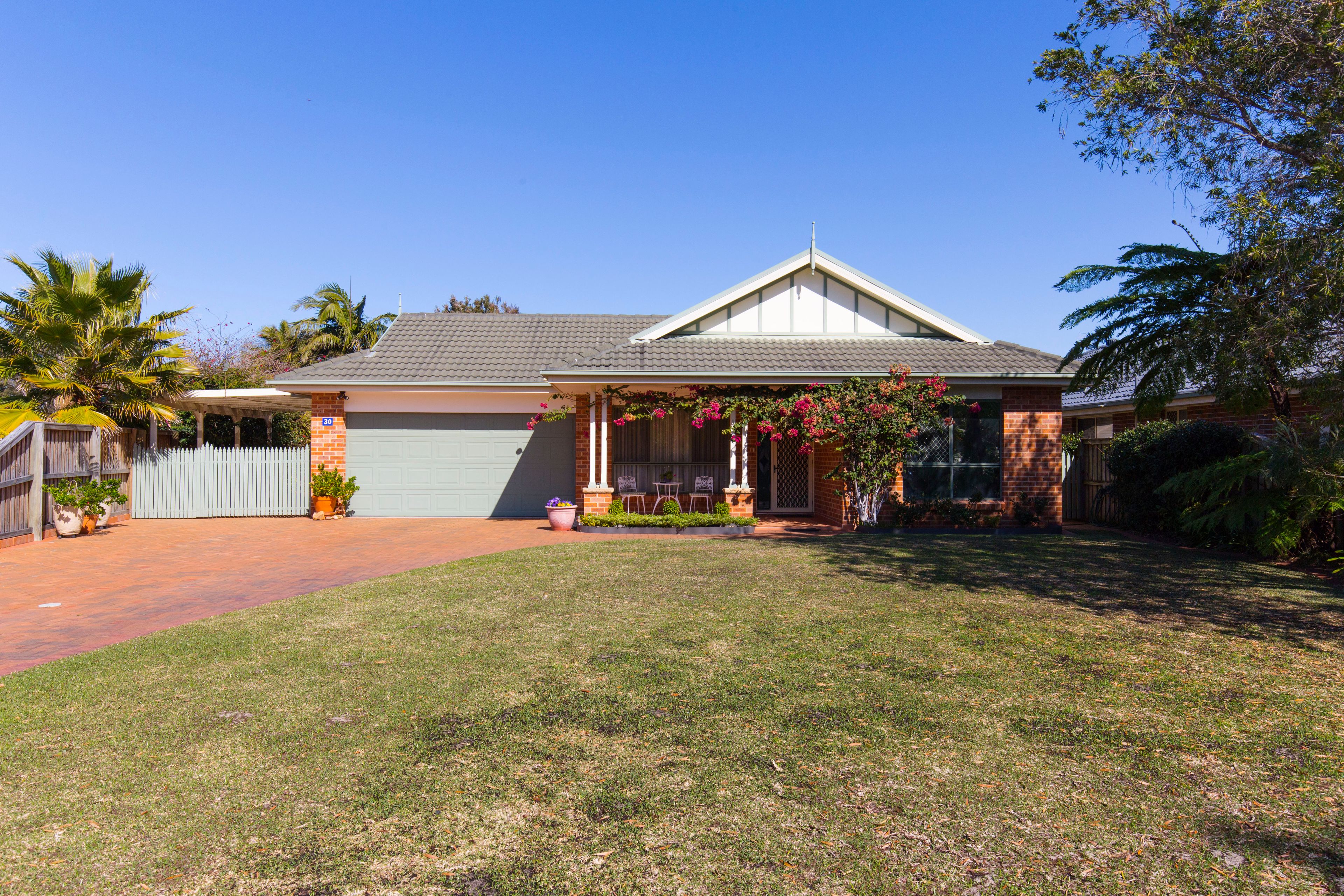 30 Admiralty Avenue