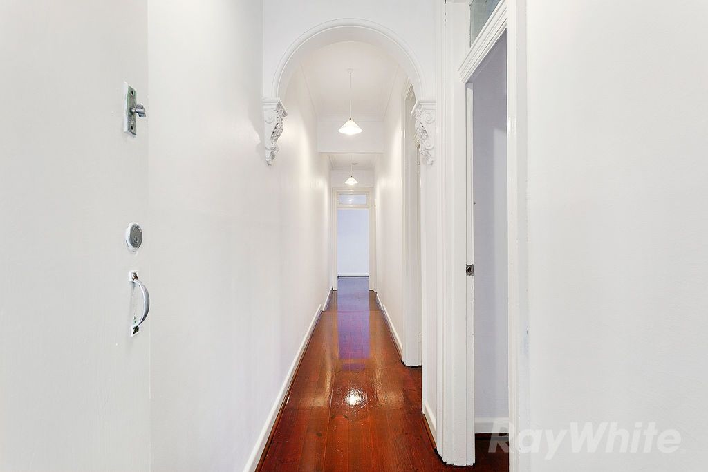 7 Woodland Street, Marrickville, NSW 2204